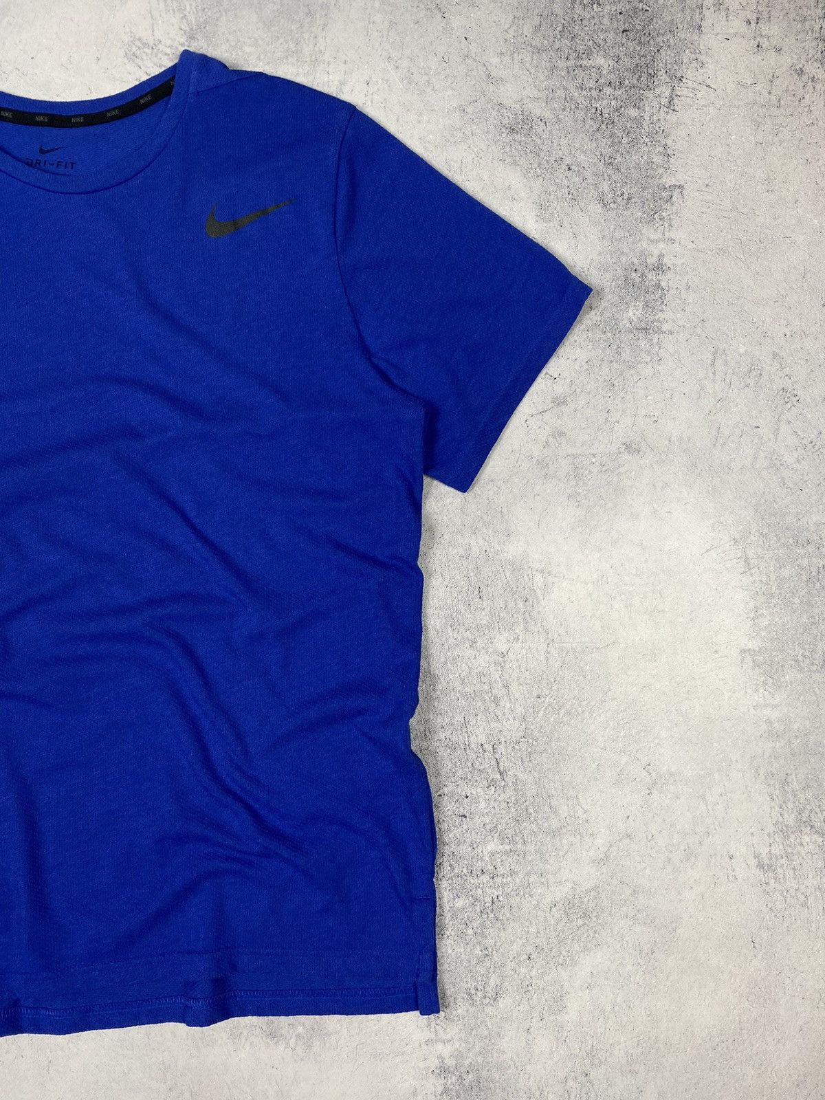 Nike Nike Dri Fit Sportswear T Shirt Men’s Size L Blue Size US L / EU 52-54 / 3 - 4 Thumbnail