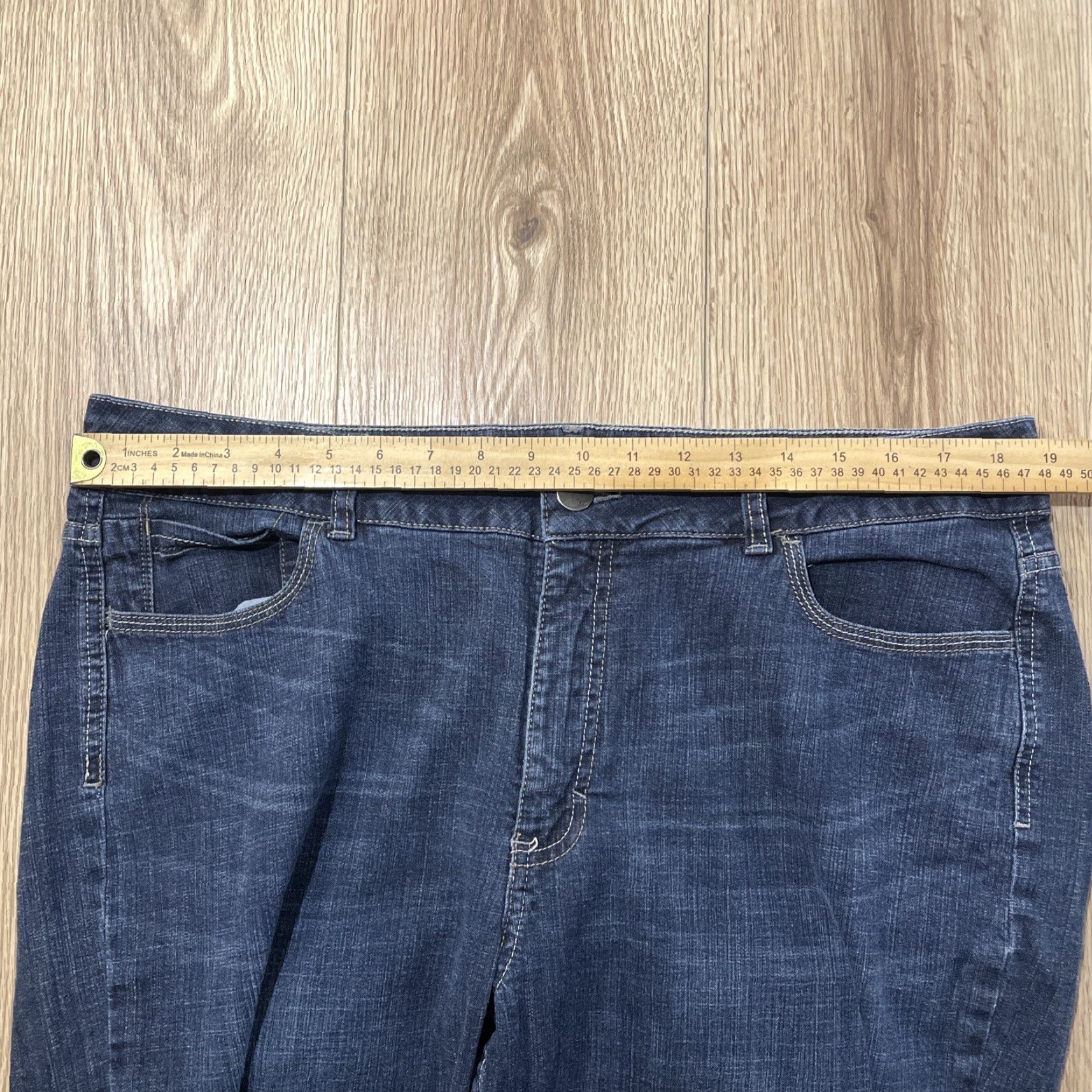 Lee Lee Jeans Women's Plus Size 18 Medium Blue Mid Rise Straight Leg Denim Size 40" / US 18 - 4 Thumbnail