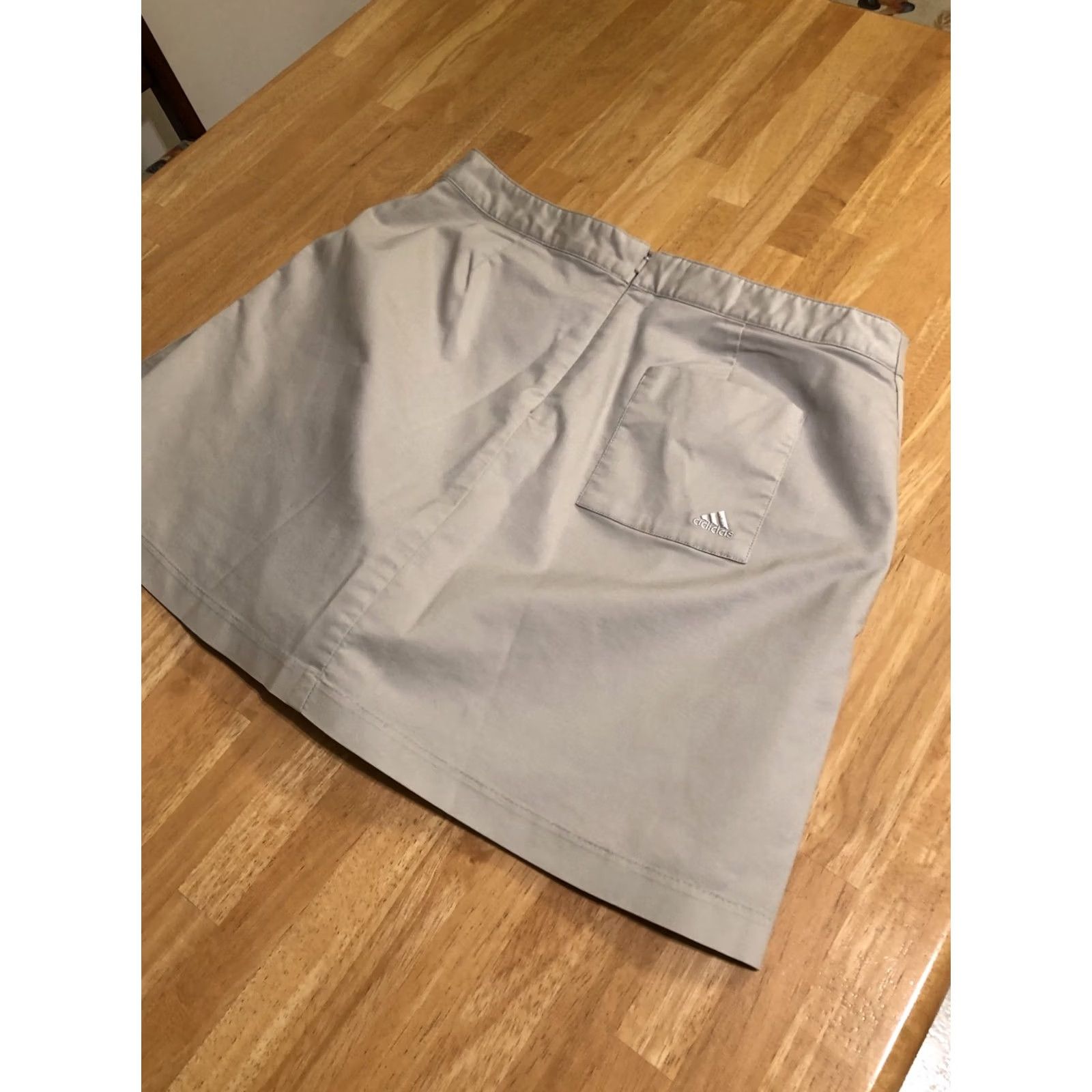 Adidas Adidas Skirt Skort Stretch Tennis Skirt Sz 14 Tan Khaki NC State Go Pack Womens 14 Tan Khaki Tennis Golf Skort Stretch State Theme Size 36" / US 14 / IT 50 - 6 Thumbnail