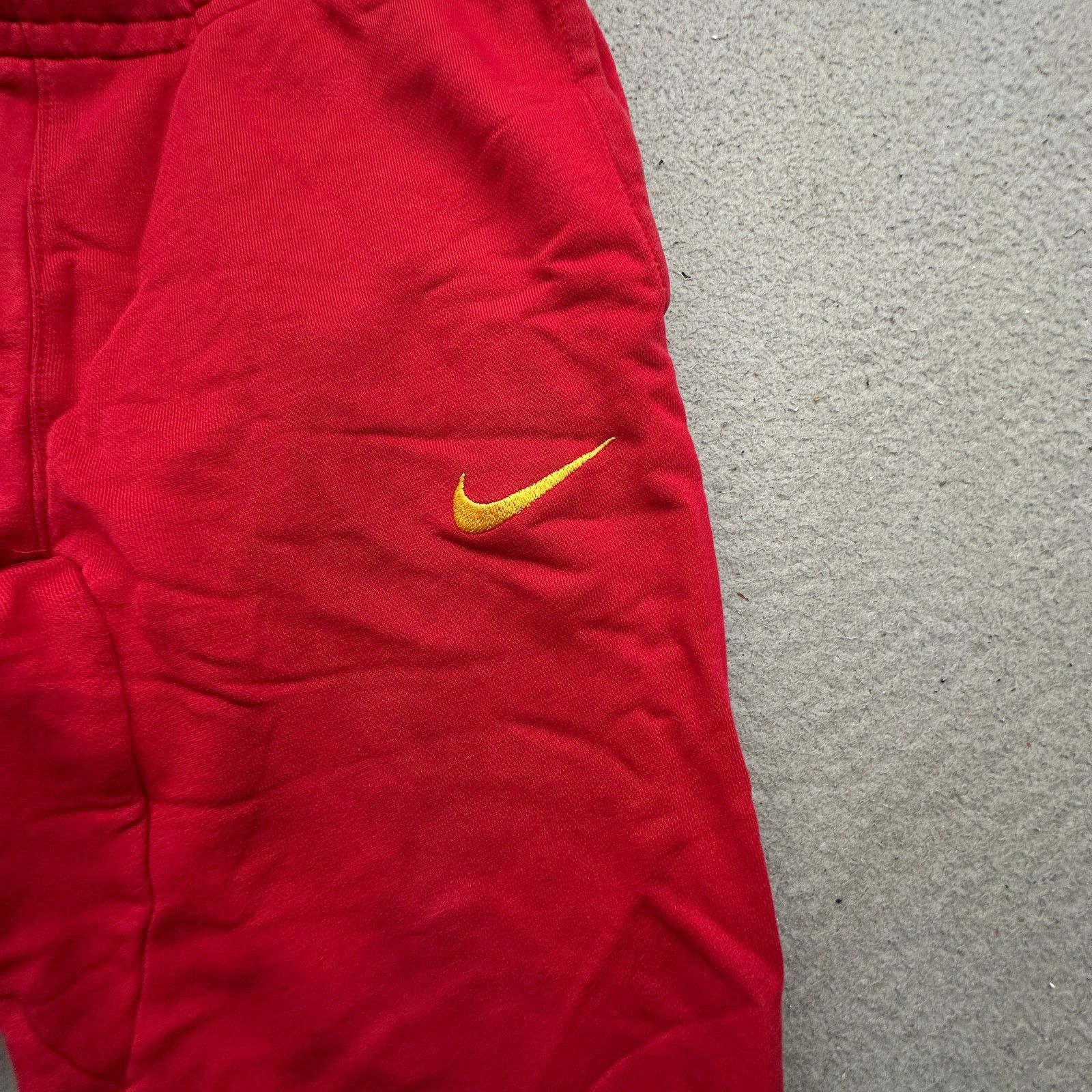 Nike Nike Sweatpants Jogger Club Fleece Logo Graphic Red Small Size US 32 / EU 48 - 14 Thumbnail