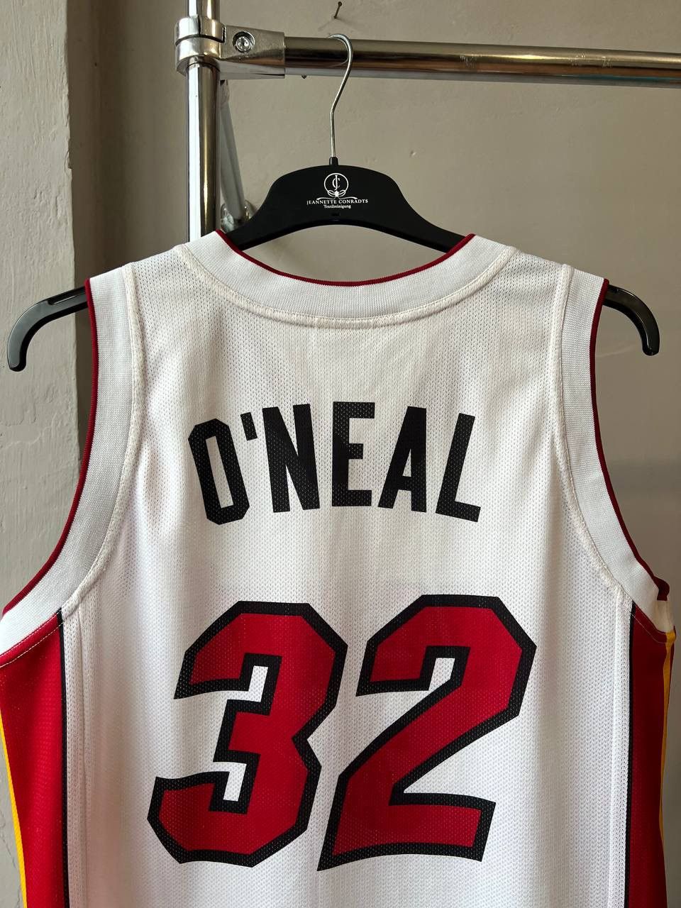 NBA VINTAGE MIAMI HEAT #32 O’NEAL CHAMPION BASKETBALL JERSEY L Size US L / EU 52-54 / 3 - 12 Thumbnail