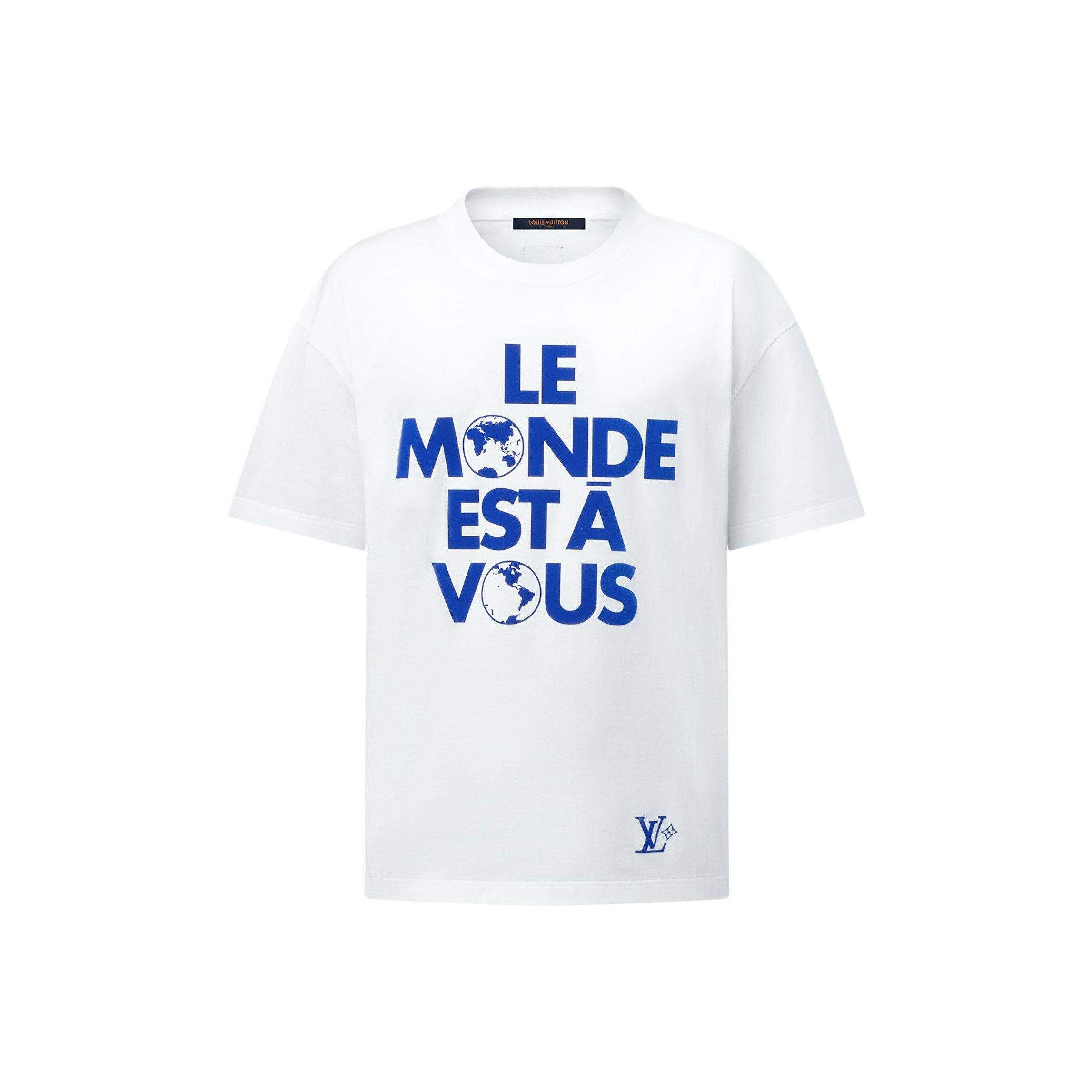 Louis Vuitton Louis Vuitton Le Monde Est A Vous T-Shirt XL Size US XL / EU 56 / 4 - 1 Thumbnail