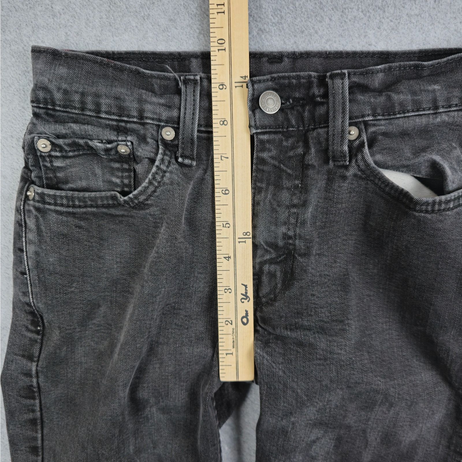 Levi's Levi's 514 Mens 27x28 Black Straight Fit Jeans Size US 27 - 14 Thumbnail
