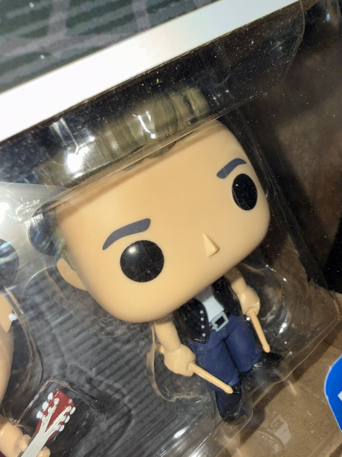 POP MART Funko Pop U2 set of 4, New in Box! Bono, Adam, Larry, Edge Size ONE SIZE - 10 Thumbnail