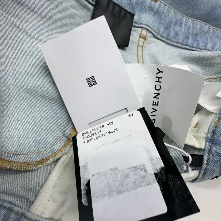 Givenchy Givenchy Givenchy SS23 Light Wash Wide Leg Jeans -2507 Size US 33 - 5 Thumbnail