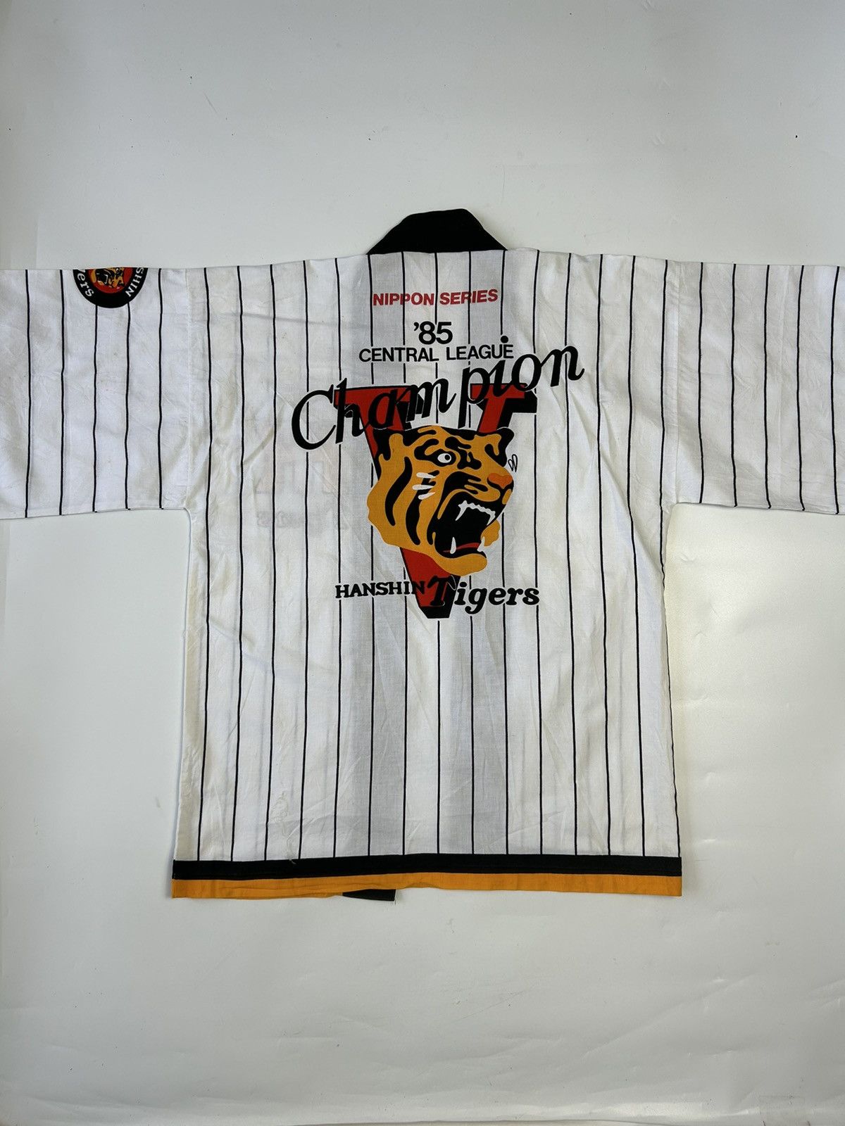 Japanese Brand × Vintage VINTAGE BASEBALL HANSHIN TIGER KIMONO Size US M / EU 48-50 / 2 - 4 Thumbnail
