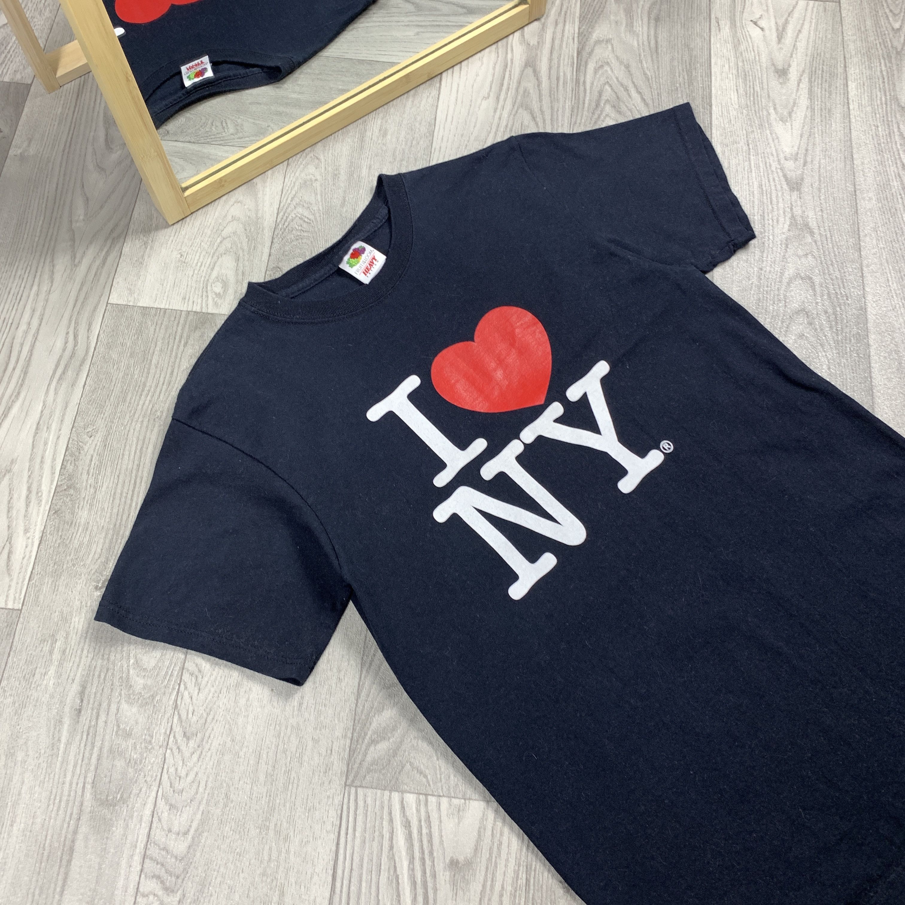 Vintage Vintage I Love New York ❤️ 90s Black Graphic Heavy Tee Shirt Size US M / EU 48-50 / 2 - 4 Thumbnail