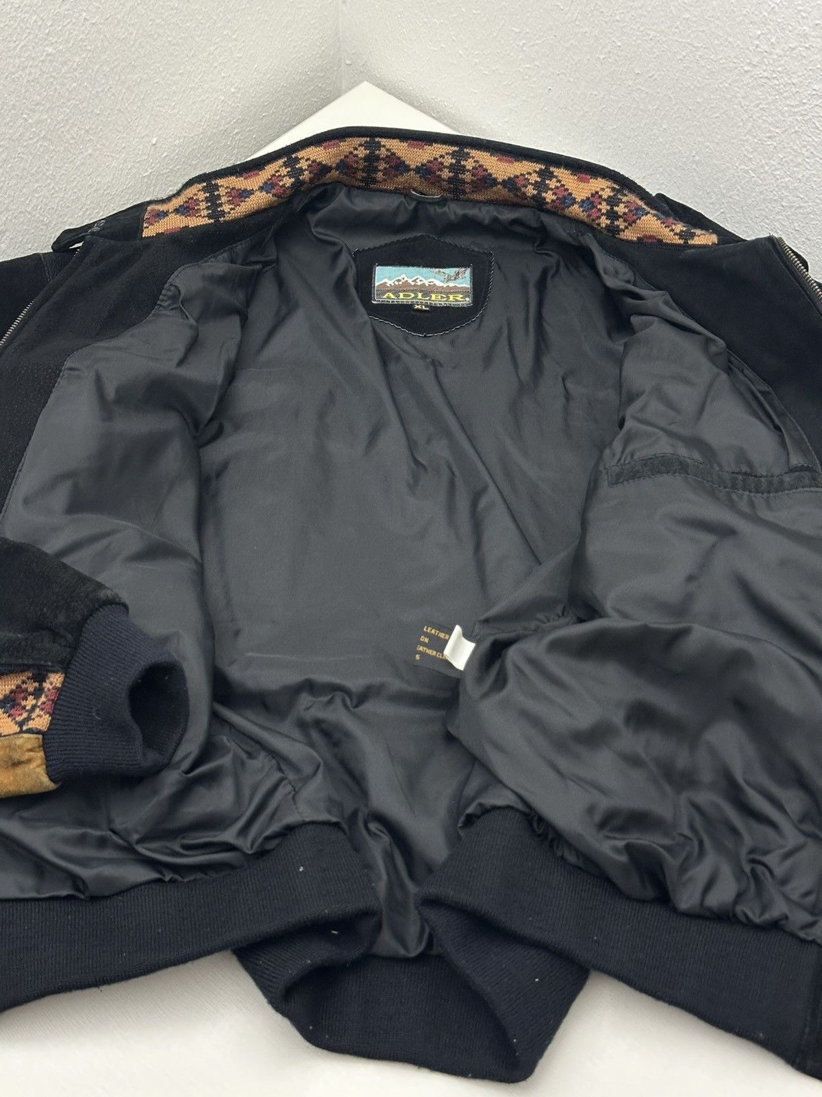 Adler Vintage 90s Adler Western Aztec Leather Bomber Jacket XL Size US XL / EU 56 / 4 - 8 Thumbnail