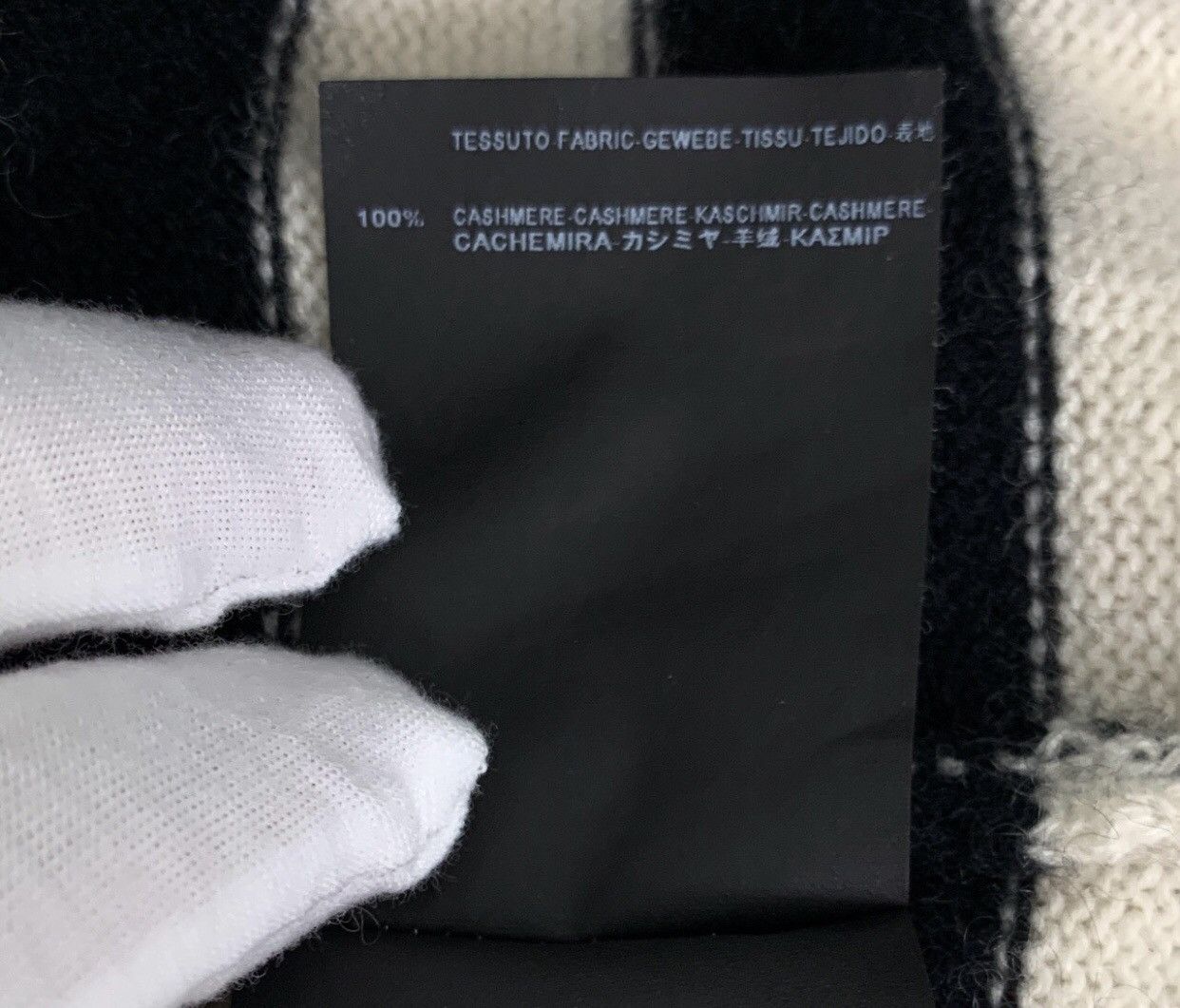 Saint Laurent Paris Saint Laurent SLP black and white cashmere knitted sweater Size US M / EU 48-50 / 2 - 7 Thumbnail