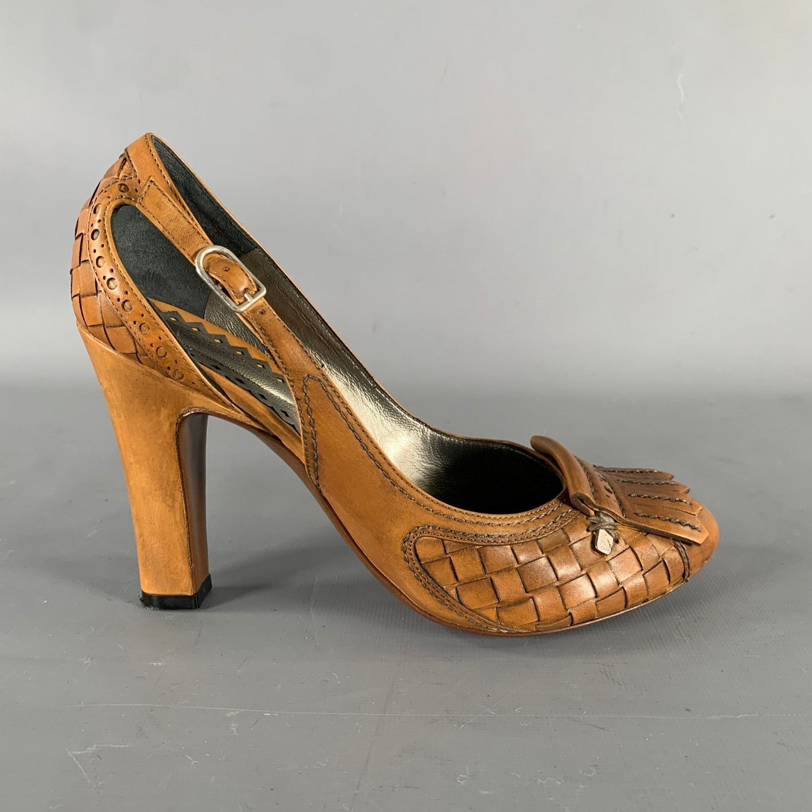 Bottega Veneta BOTTEGA VENETA Size 6.5 Brown Leather Fringe Pumps Size US 6.5 / IT 36.5 - 2 Thumbnail