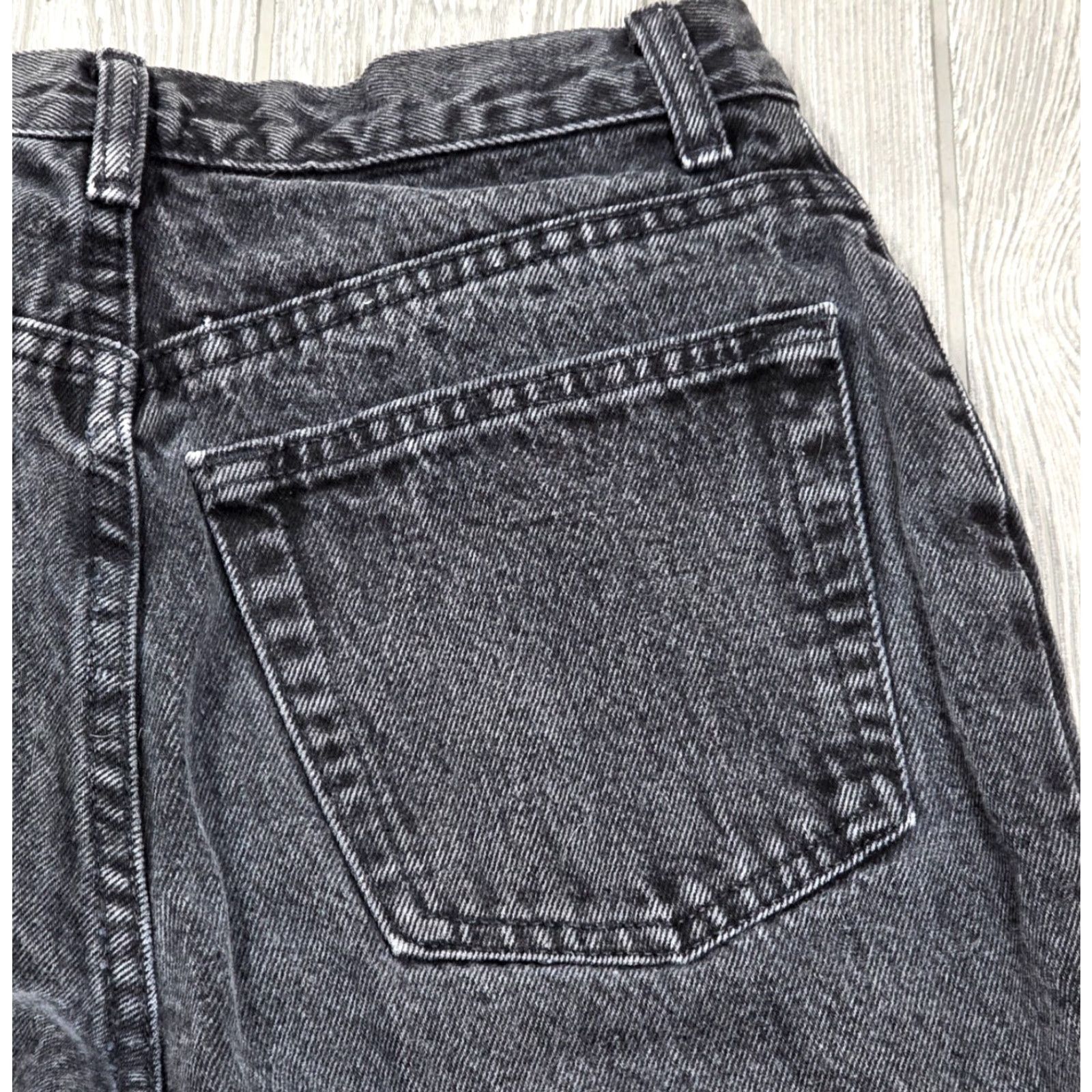 Gap Gap Jeans 27x31 Slim High Rise Black Stonewash 90s Mom Jeans 8 Long USA Womens Size 30" / US 8 / IT 44 - 6 Thumbnail