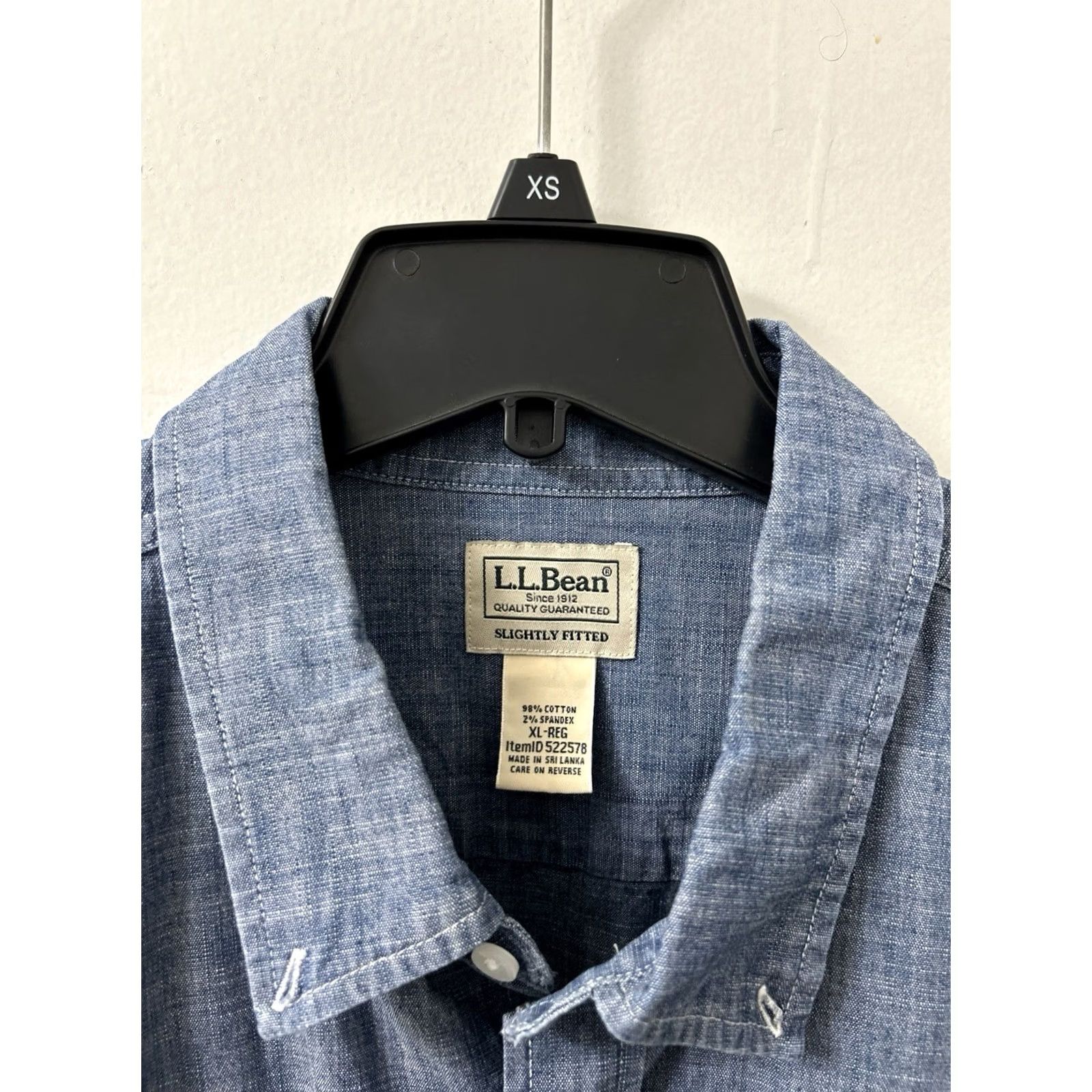 Vintage LL Bean Chambray Shirt Mens XL Blue Slim Button-Down Short Sleeve Casual Travel Workwear 522578 Size US XL / EU 56 / 4 - 5 Thumbnail