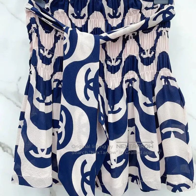 Chanel Chanel Pleated Pink Silk Blend Mini Skirt . Size 23" - 3 Thumbnail
