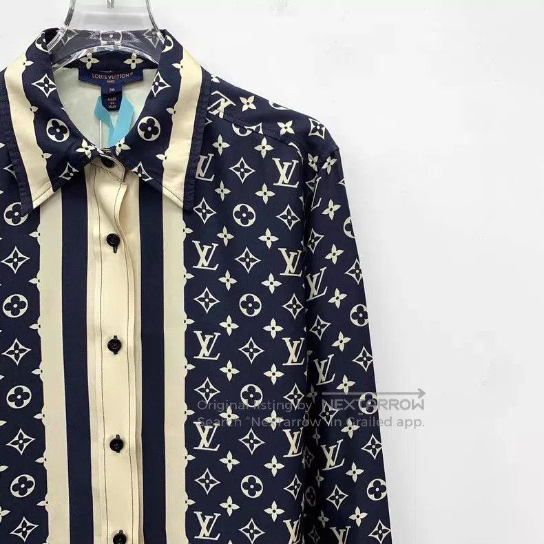 Louis Vuitton Louis Vuitton 23 dark blue logo presbyopic full print mulb Size XS / US 0-2 / IT 36-38 - 3 Thumbnail