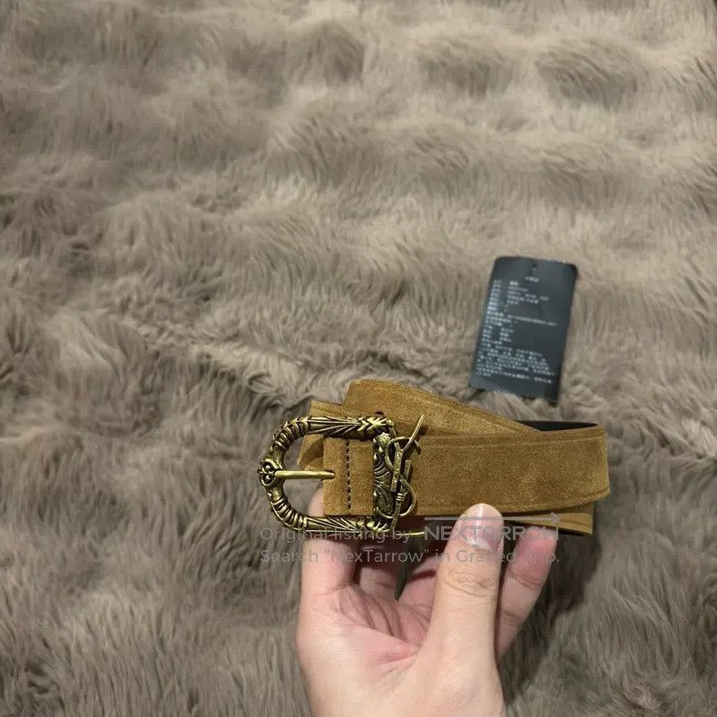 Saint Laurent Paris Saint Laurent Paris size 80 Golden Embossed Logo Belt Size ONE SIZE - 1 Thumbnail