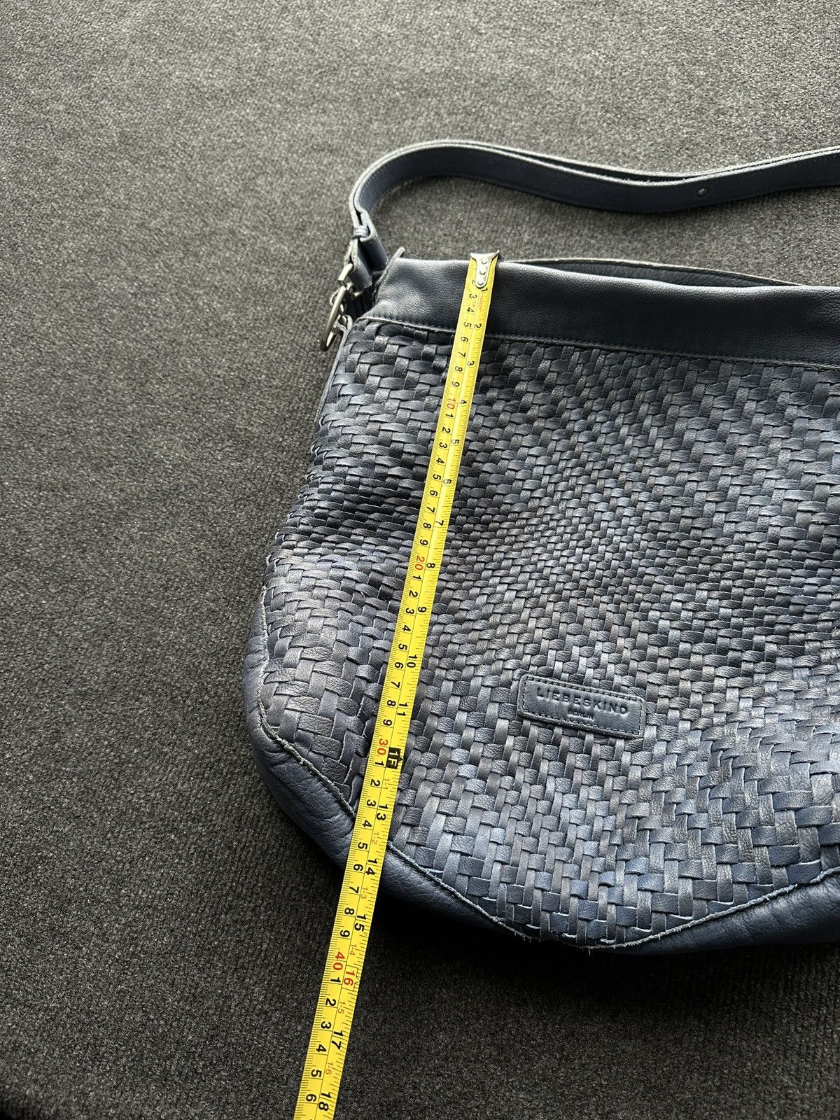 LIEBESKIND BERLIN 🚨Y2K AVANT-GARDE 🚨Bottega style Germany hand bag Y2K 90s Size ONE SIZE - 14 Thumbnail