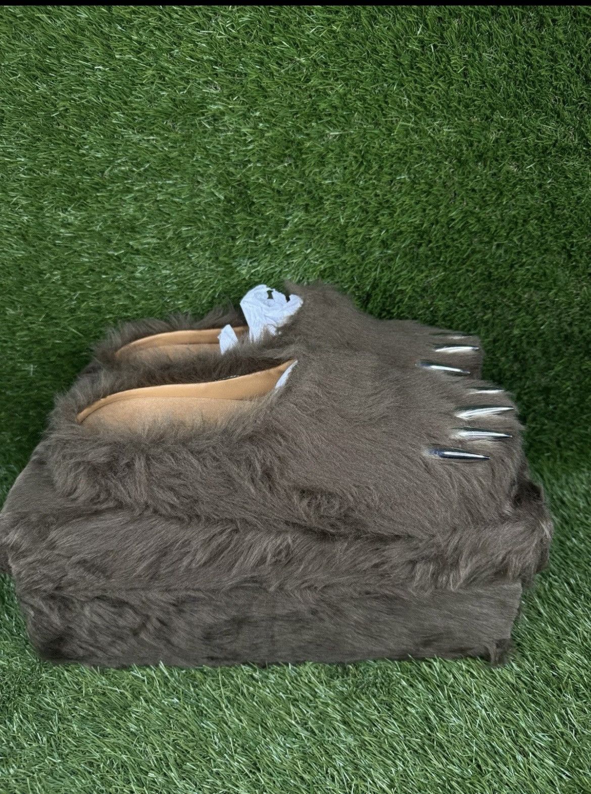 Bravest Studios Bravest Studios bear claw Size US 9 / EU 42 - 2 Thumbnail