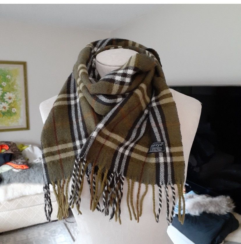 Burberry Vintage Burberrys scarf Size ONE SIZE - 1 Thumbnail