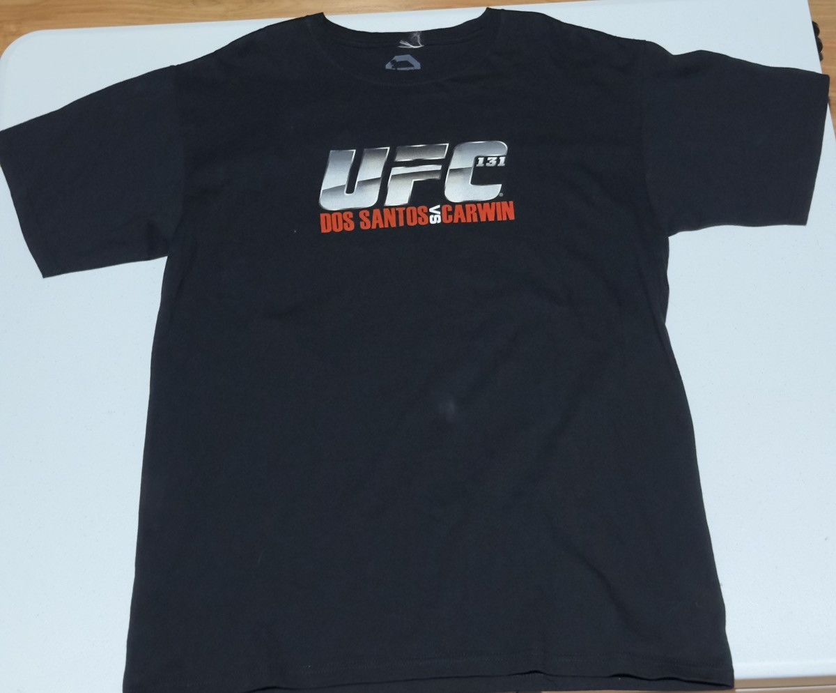 UFC Vtg UFC 131 Dos Santos Vs Carwin Event Promo T-shirt Size US L / EU 52-54 / 3 - 2 Thumbnail