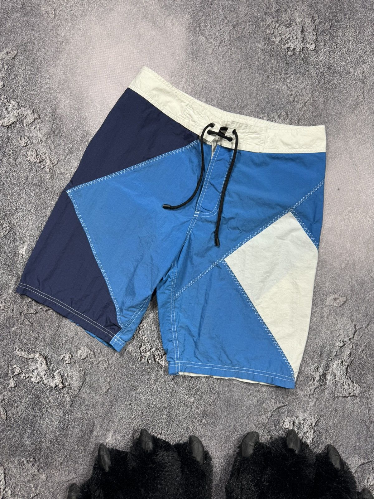 Burberry Burberry Sport Color-Block Board Shorts — Made in Italy Size US 34 / EU 50 - 1 Thumbnail