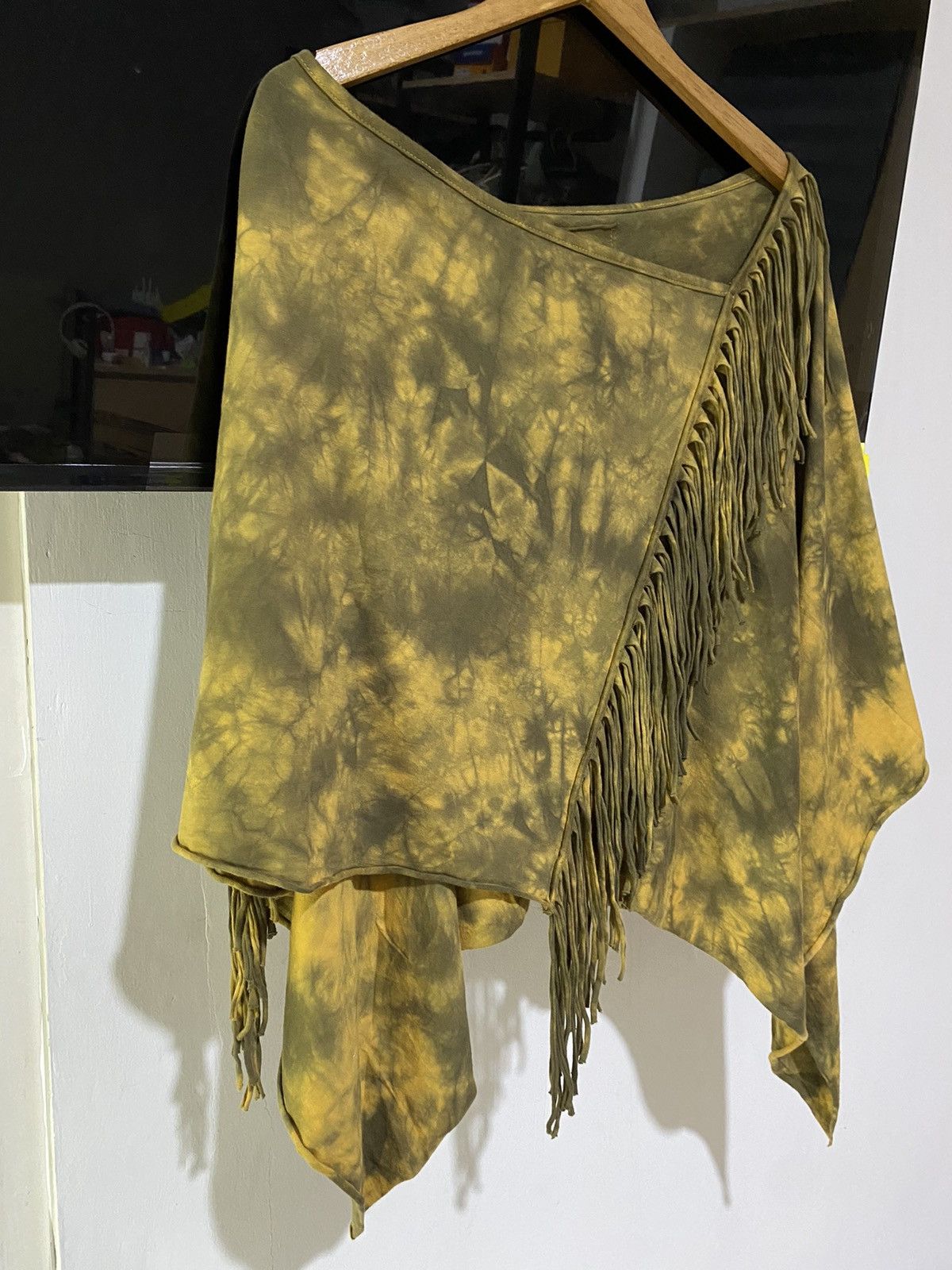 If Six Was Nine G.O.A. bono asymmetric poncho free size - ifsixwasnine lgb Size US M / EU 48-50 / 2 - 3 Thumbnail