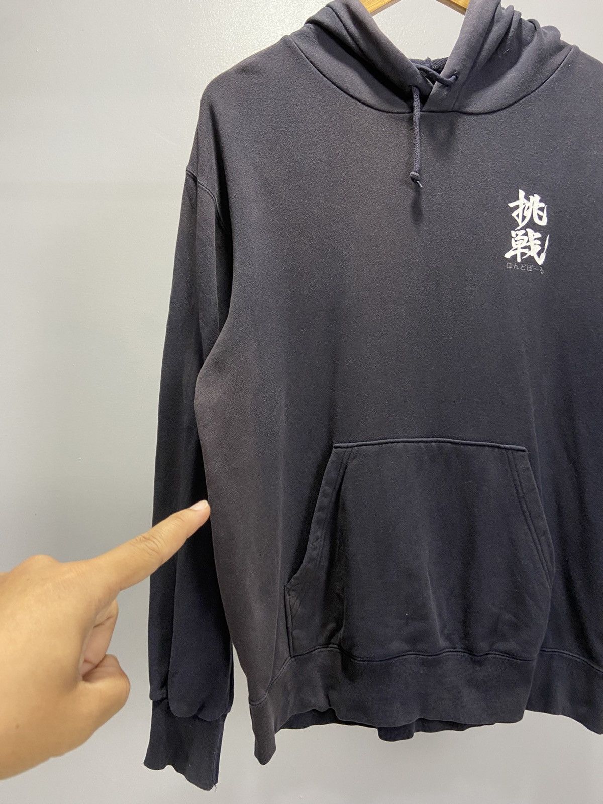 Disney × Japanese Brand × Vintage Vintage Mickey Mouse Handball Spirit hoodie Size US L / EU 52-54 / 3 - 5 Thumbnail