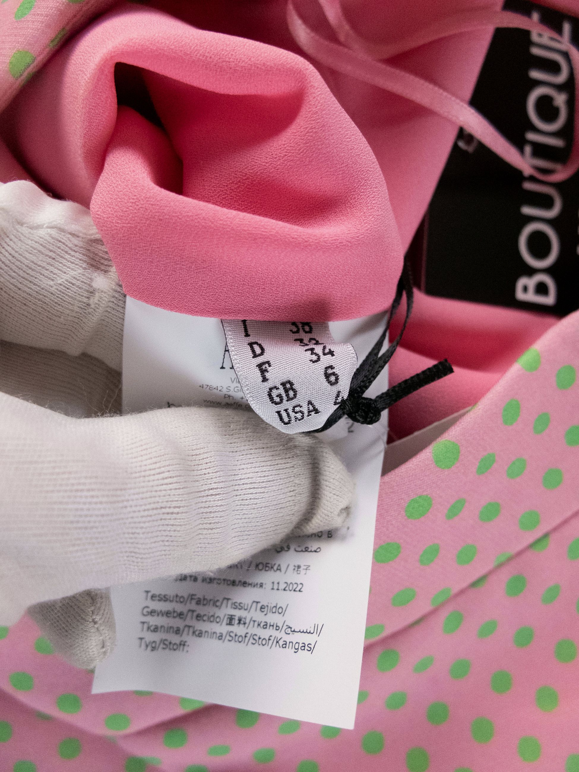 Boutique Moschino MOSCHINO BOUTIQUE pink polka dots floral motif mini skirt Size 26" / US 2 / IT 38 - 10 Thumbnail