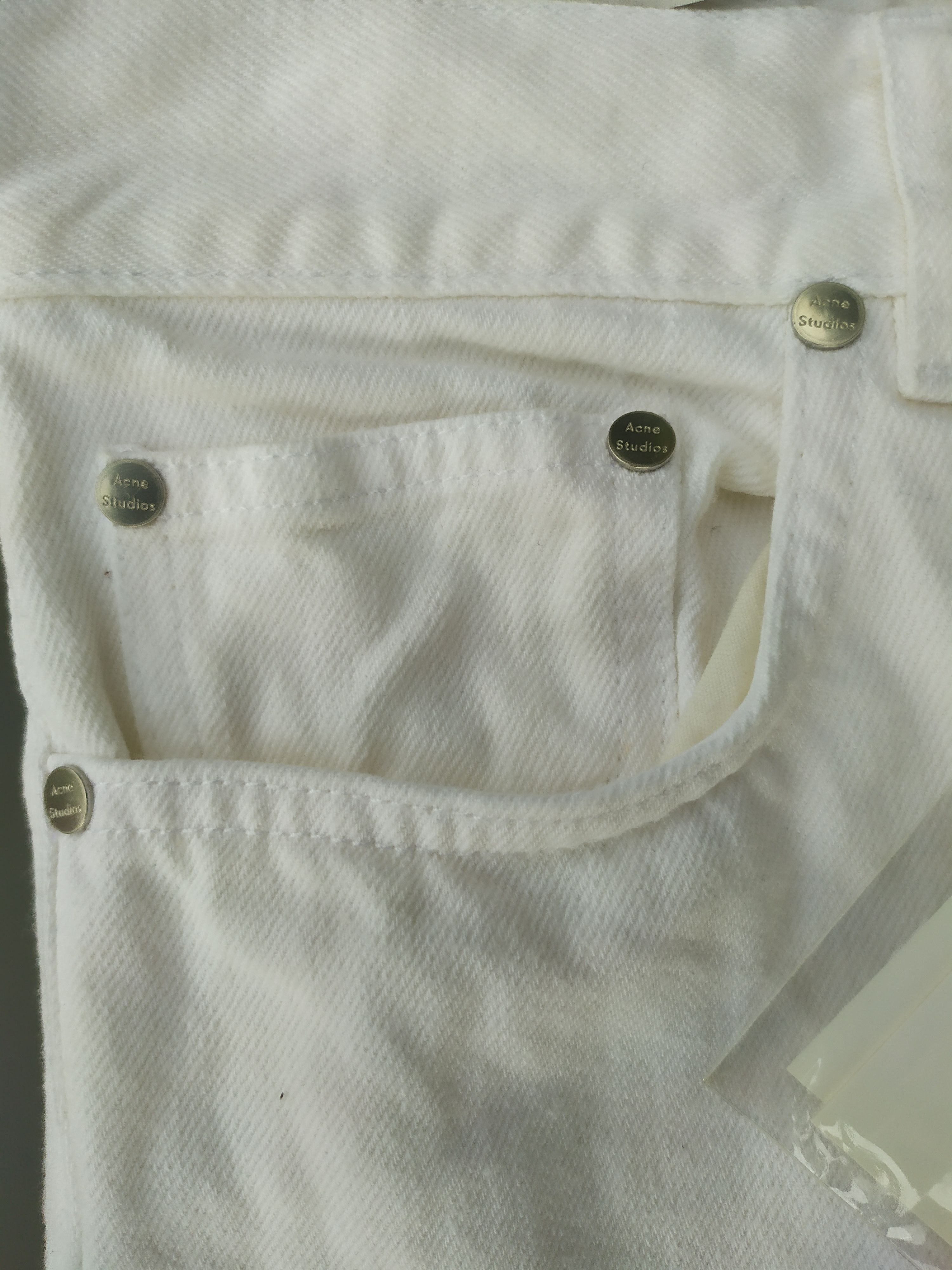 Acne Studios Acne Studios Boy White Distressed Jeans Size US 29 - 6 Thumbnail