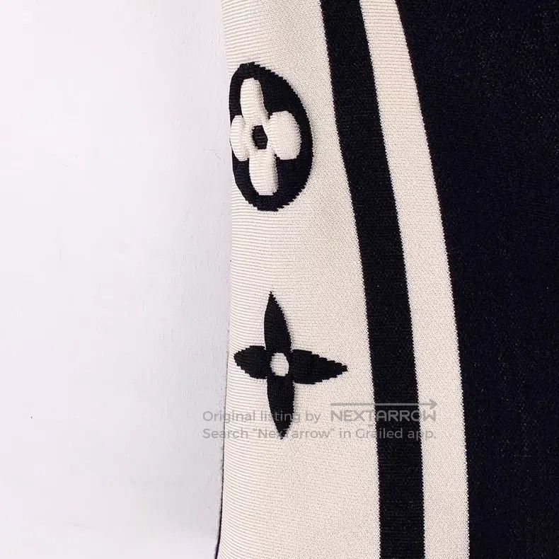 Louis Vuitton Louis Vuitton size l 22 black side stripe logo print drawst Size US 28 / EU 44 - 4 Thumbnail