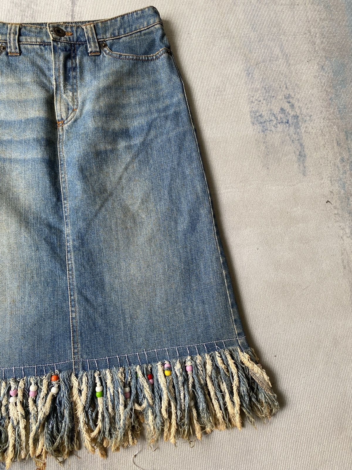 Dolce & Gabbana Vintage 90’s Dolce & Gabbana Distressed Midi Skirt Size 25" / US 0 / IT 36 - 6 Thumbnail