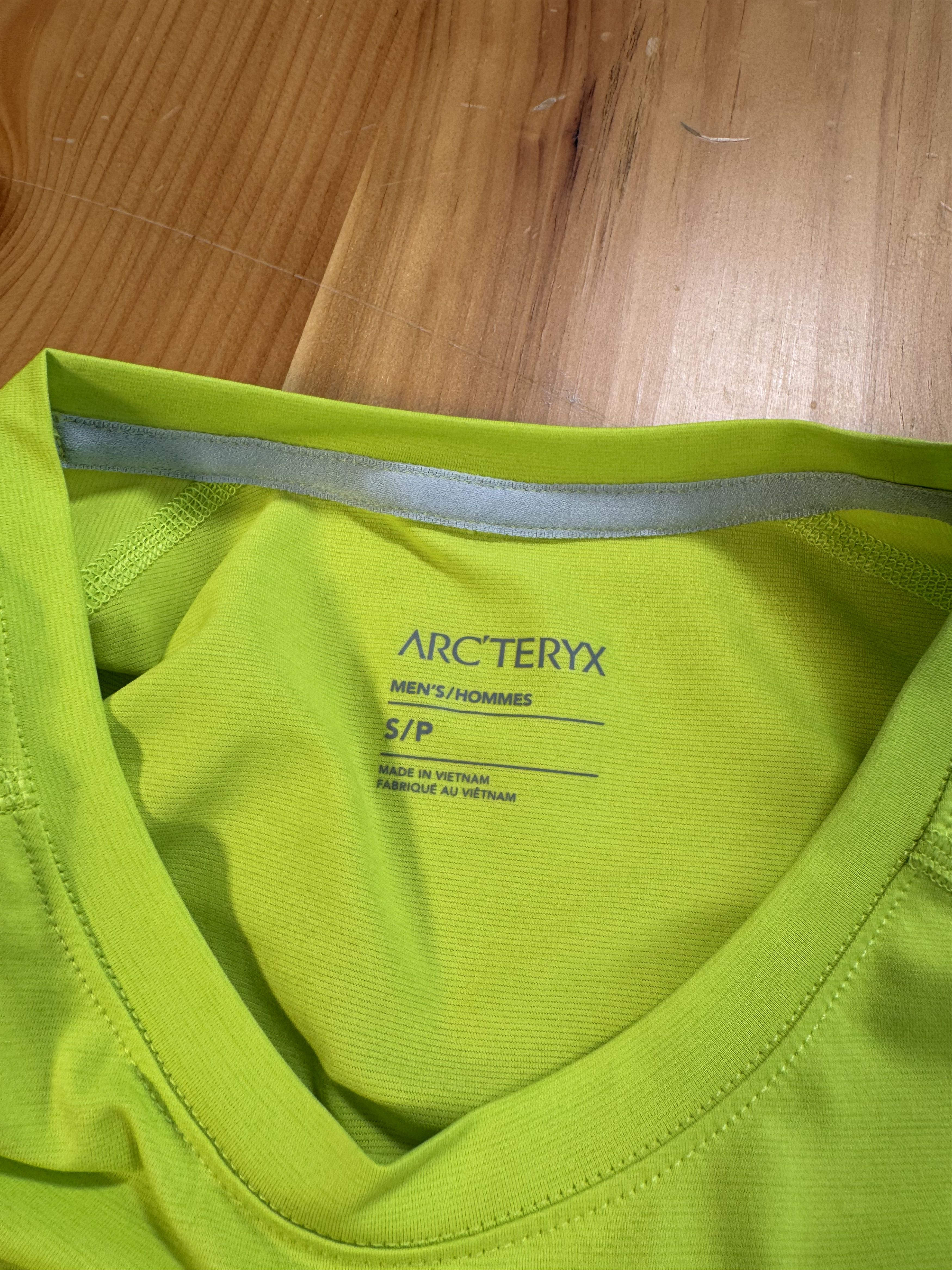 Arc'teryx Arcteryx reflective active tech t shirt Size US S / EU 44-46 / 1 - 5 Thumbnail
