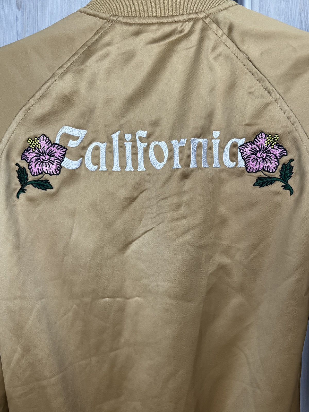 Stussy Stussy Gold Satin California Womens Bomber Jacket Floral Zip Size XS / US 0-2 / IT 36-38 - 12 Thumbnail