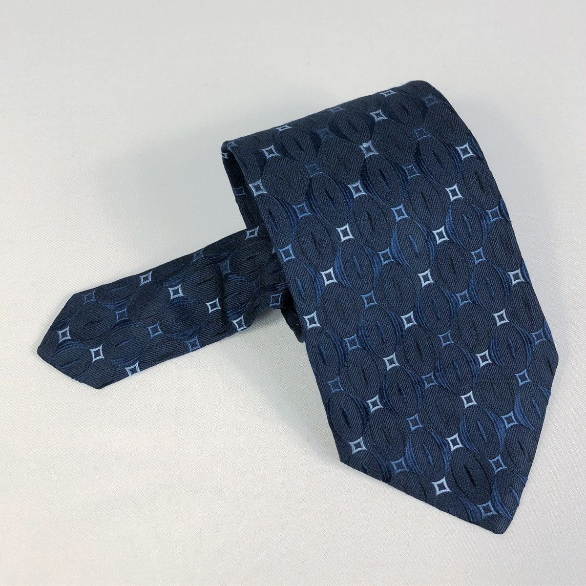 Ermenegildo Zegna Rare Vintage Ermenelgildo Zegna Silk Tie Made in Italy Size ONE SIZE - 8 Thumbnail