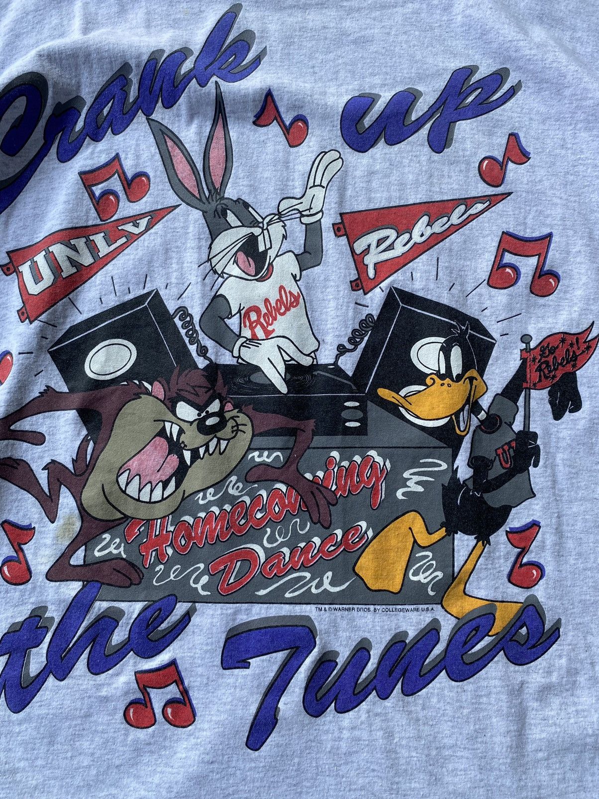 Vintage Vintage Looney Tunes Full Print Size US XL / EU 56 / 4 - 3 Thumbnail
