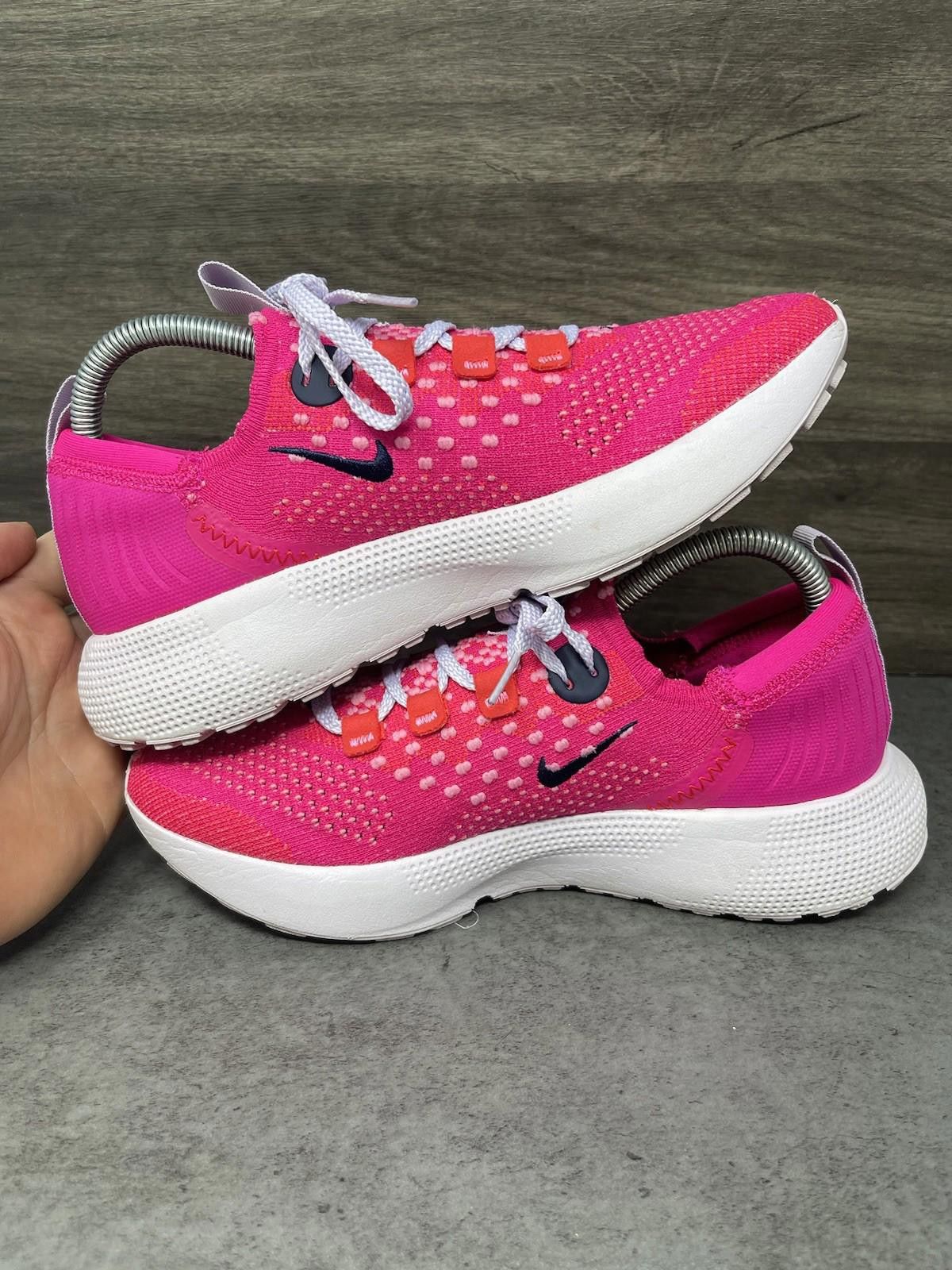 Nike Nike React Escape Run Shoes Womens Size 8 Pink Flyknit FK Size US 8 / IT 38 - 7 Thumbnail