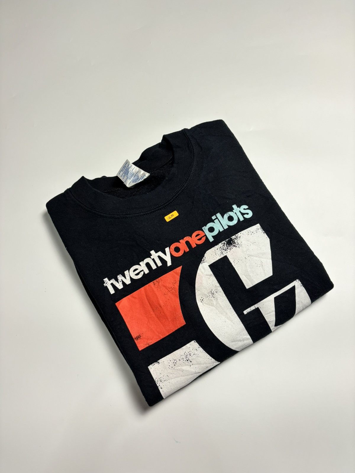 Band Tees Twenty one pilot band tees Size US M / EU 48-50 / 2 - 3 Thumbnail