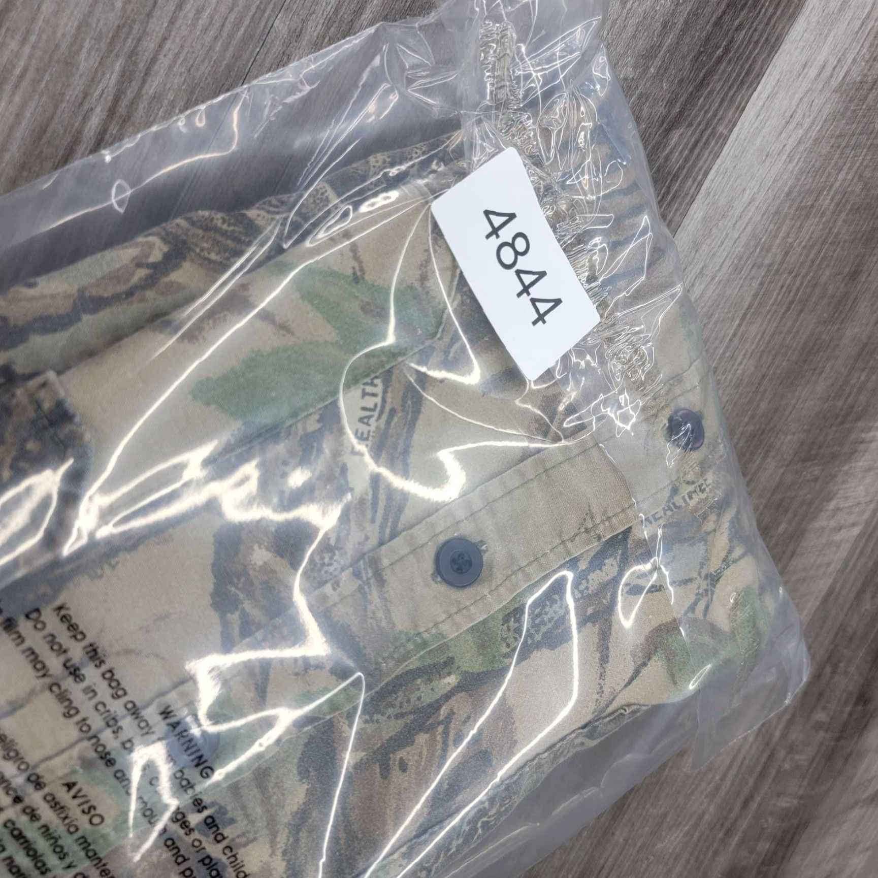 Realtree VINTAGE Sports Afield Shirt Mens Large Realtree Camouflage Cotton Made USA 90s Long Sleeve Button-Up with Pockets Brown/Gree n Mens Size US L / EU 52-54 / 3 - 8 Thumbnail