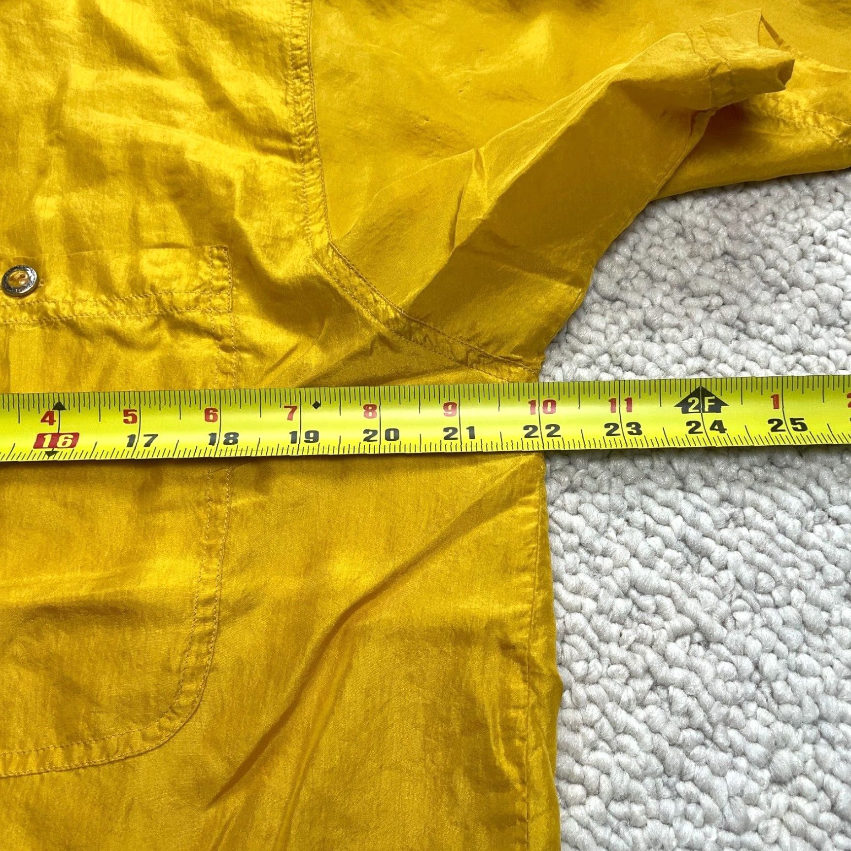 Vintage Tess Silk Button-Up Top Womens Large Yellow Short Sleeve Blouse 100% Silk Casual Business Formal Workwear Size L / US 10 / IT 46 - 7 Thumbnail