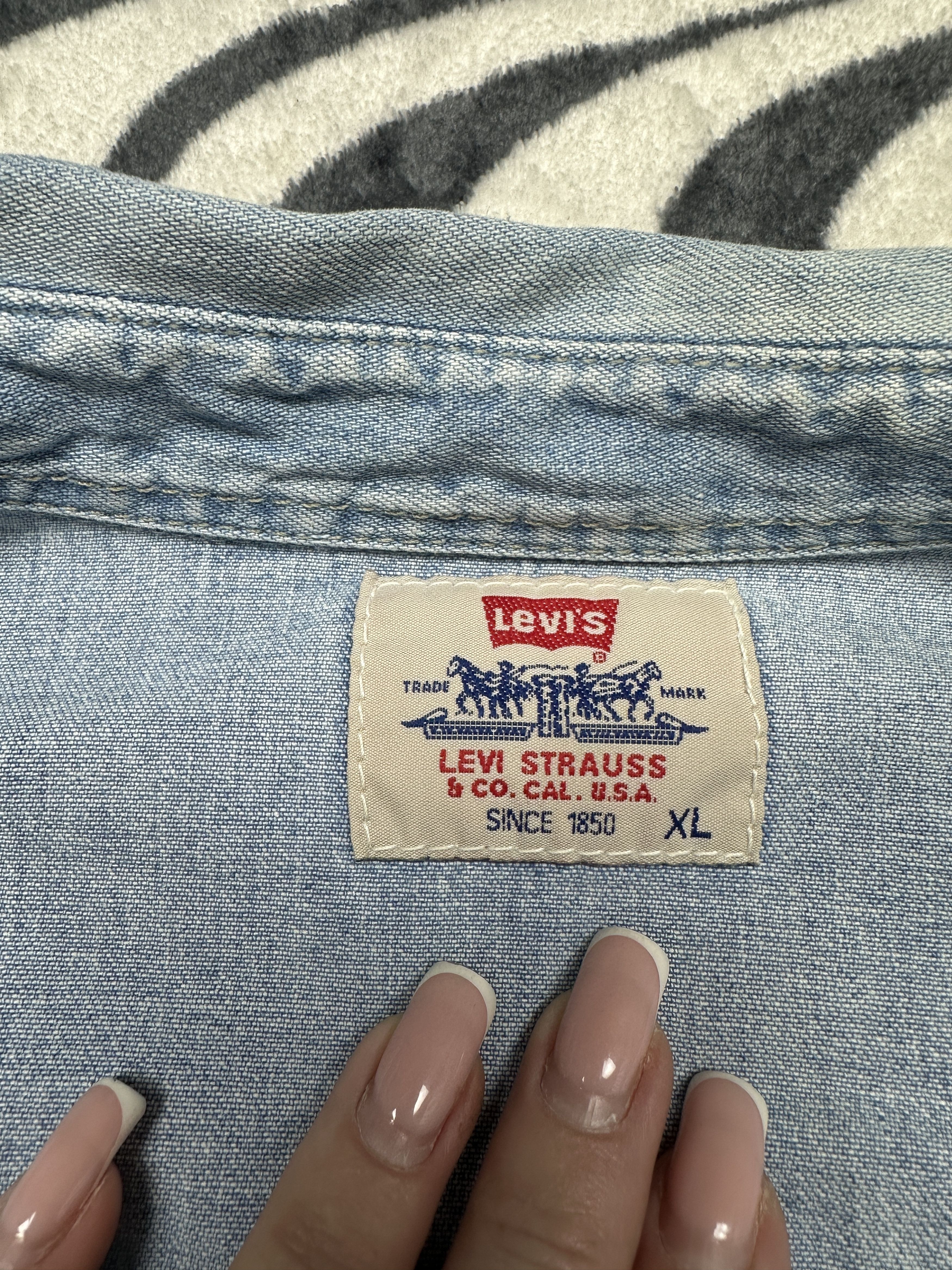 Levi's Levis 90s Vintage Mens Denim Shirt Size US XL / EU 56 / 4 - 6 Thumbnail