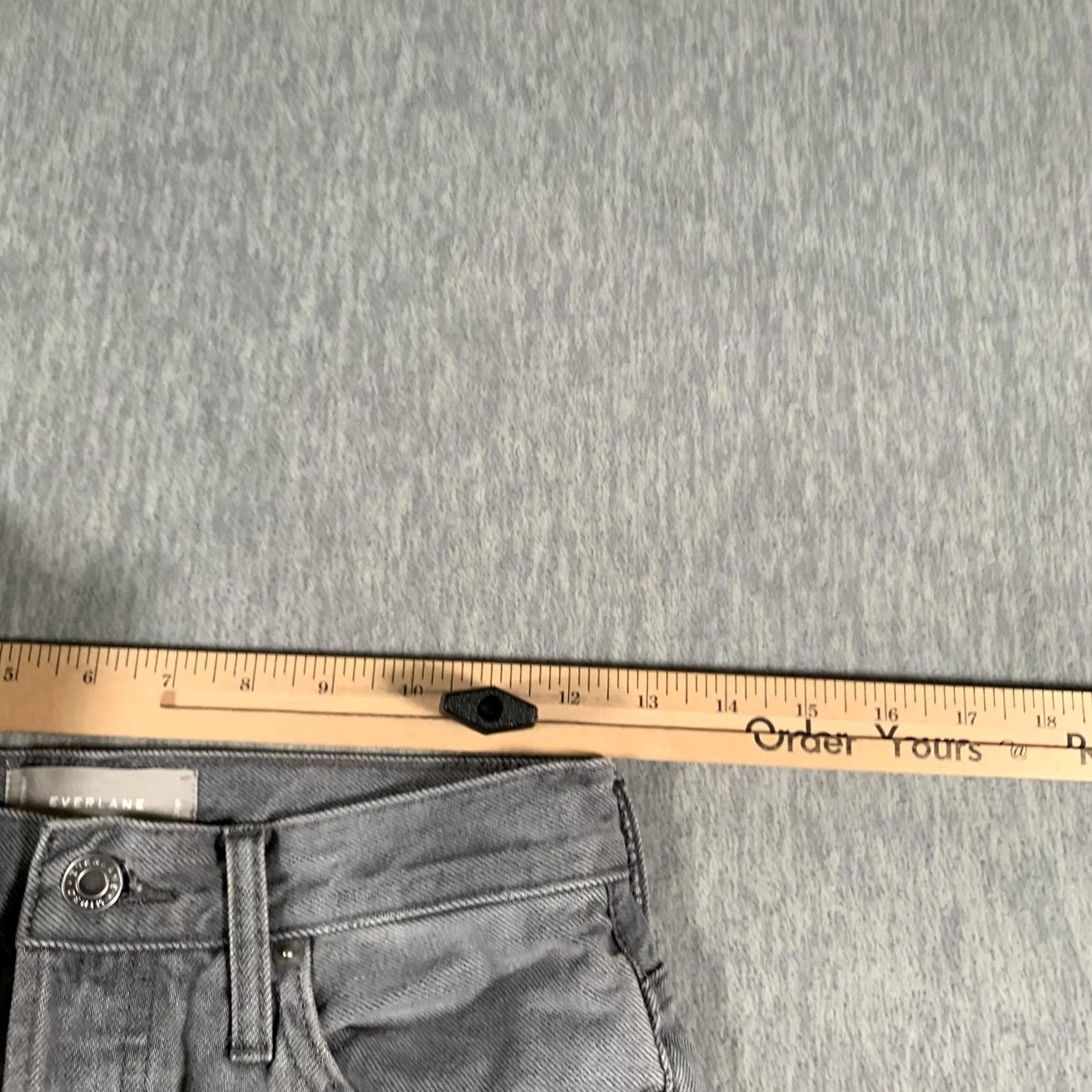 Everlane Everlane Jeans Womens Gray The 90s Cheeky High Rise Organic Cotton Denim Size 26 (approx) Regular Rise Straight Size 42" / US 20 - 7 Thumbnail