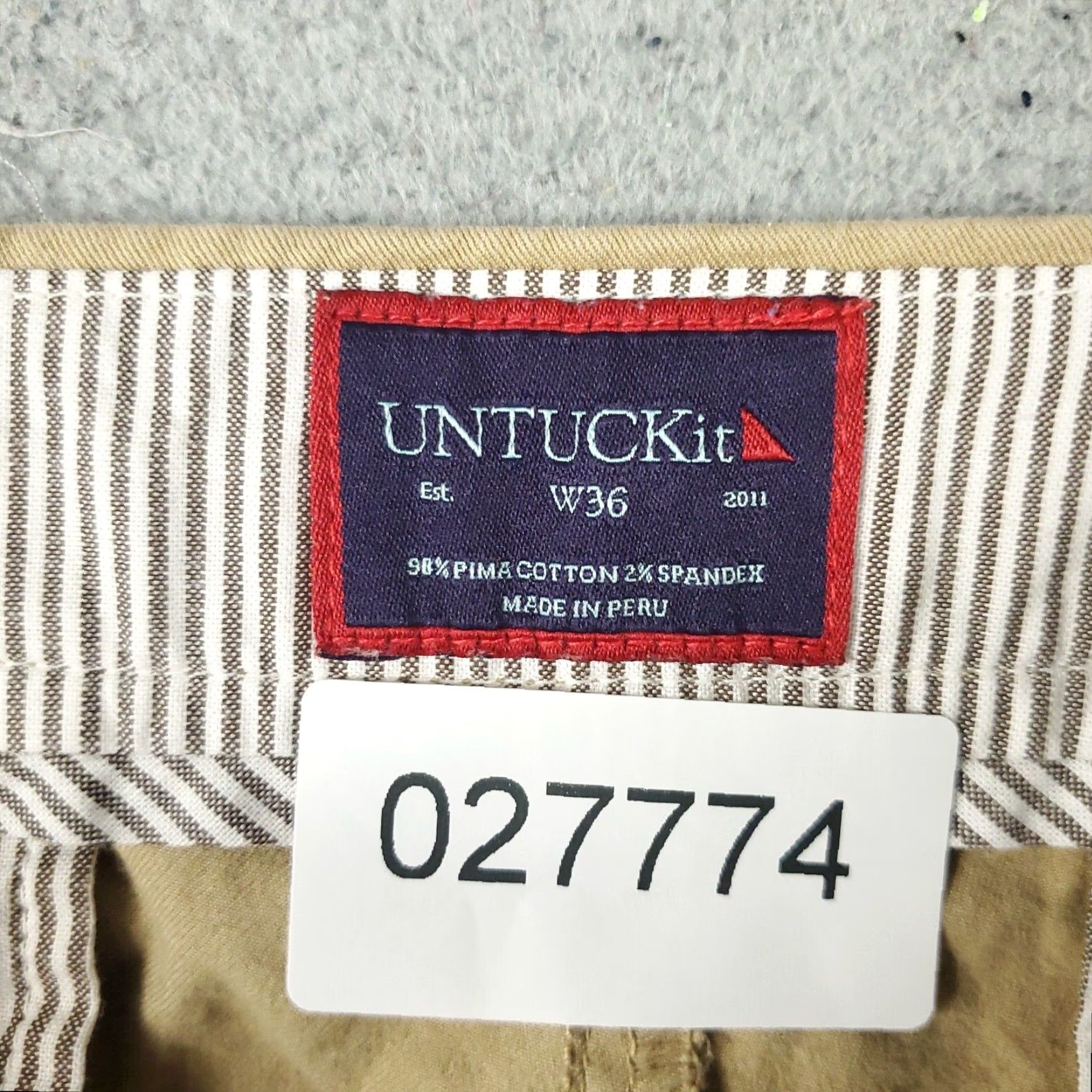 UNTUCKit VINTAGE UNTUCKit Men's Shorts Size 36 Beige Casual Chino Flat Front Cotton Size US 36 / EU 52 - 8 Thumbnail
