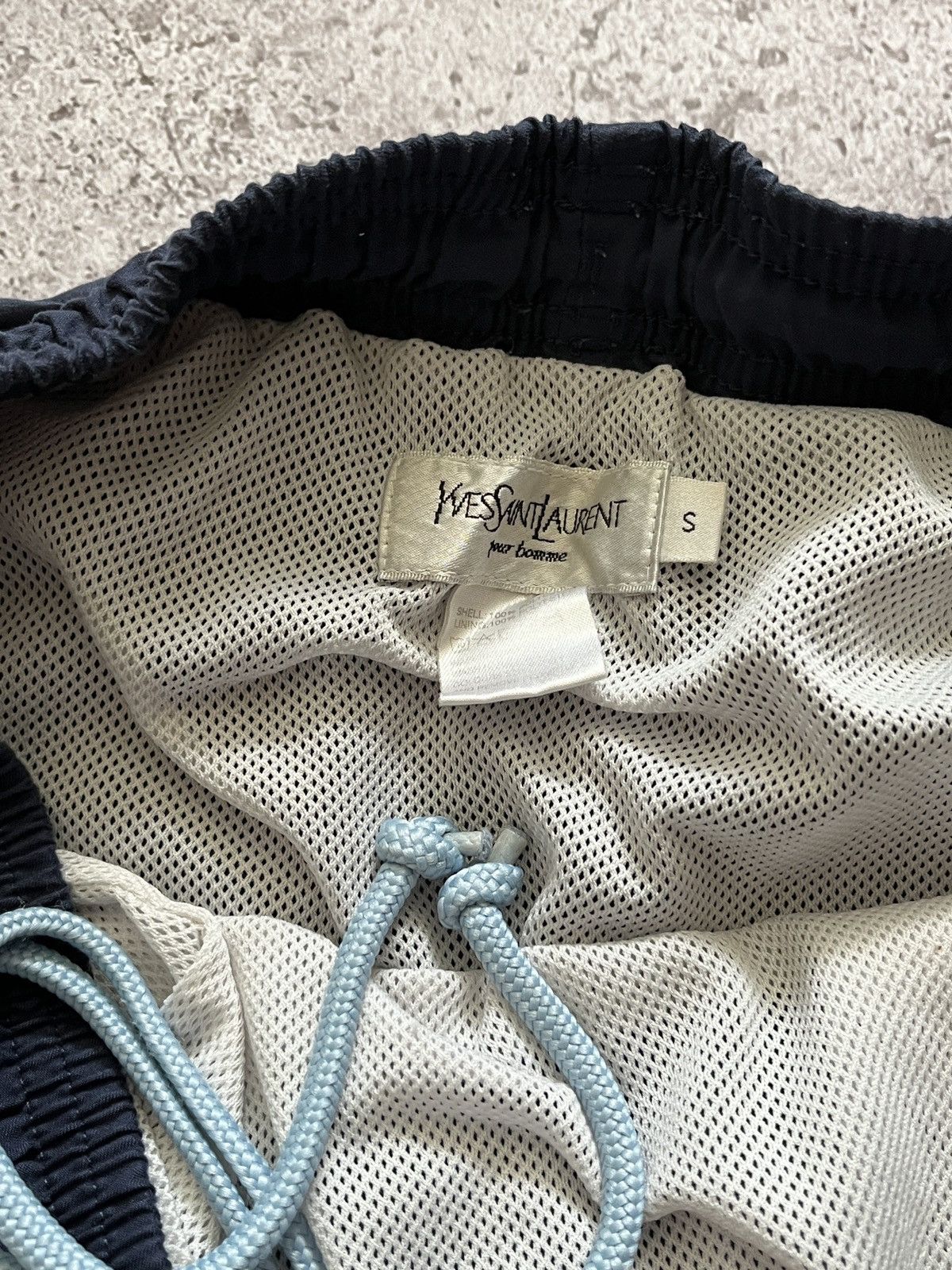 Vintage Vintage YSL Yves Saint Laurent big logo blue Shorts 90s Size US 30 / EU 46 - 6 Thumbnail