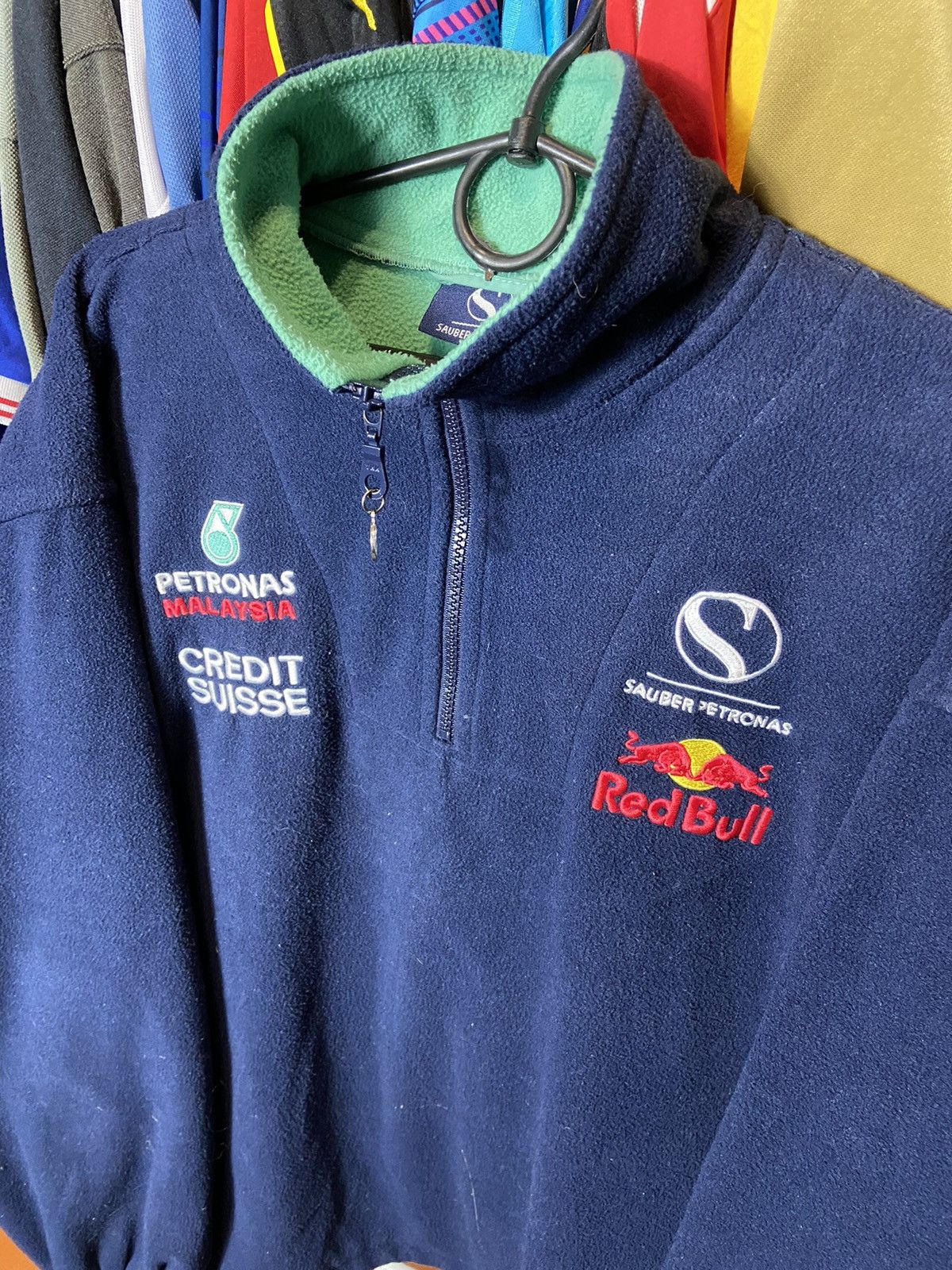 Vintage VINTAGE 00s PETRONAS NASCAR REDBULL RACING FLEECE JACKET Y2K Size US M / EU 48-50 / 2 - 2 Thumbnail