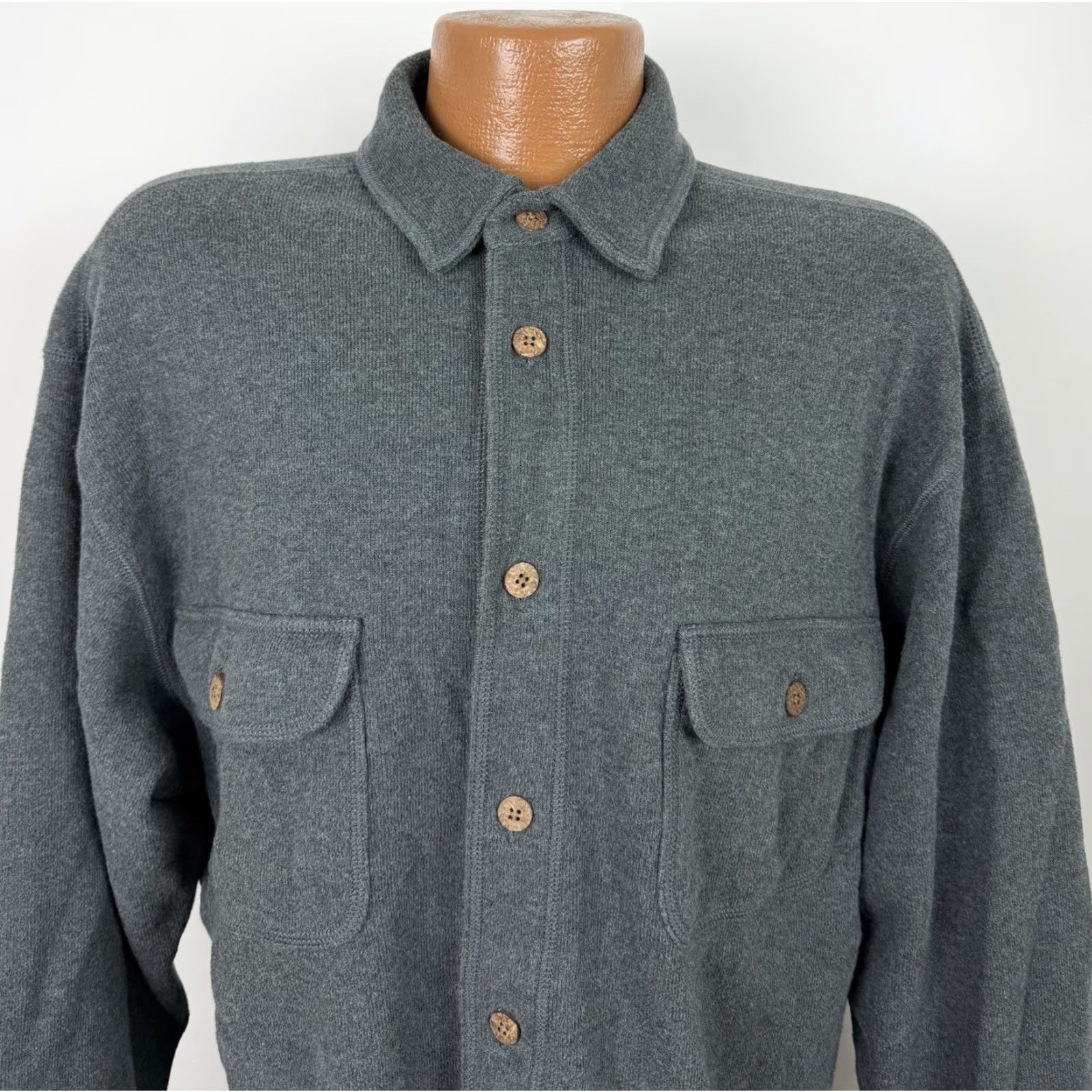 Tommy Bahama VINTAGE Tommy Bahama Shirt Jacket Mens Large Charcoal Gray Ribbed Cotton Knit Button Up Size US L / EU 52-54 / 3 - 3 Thumbnail