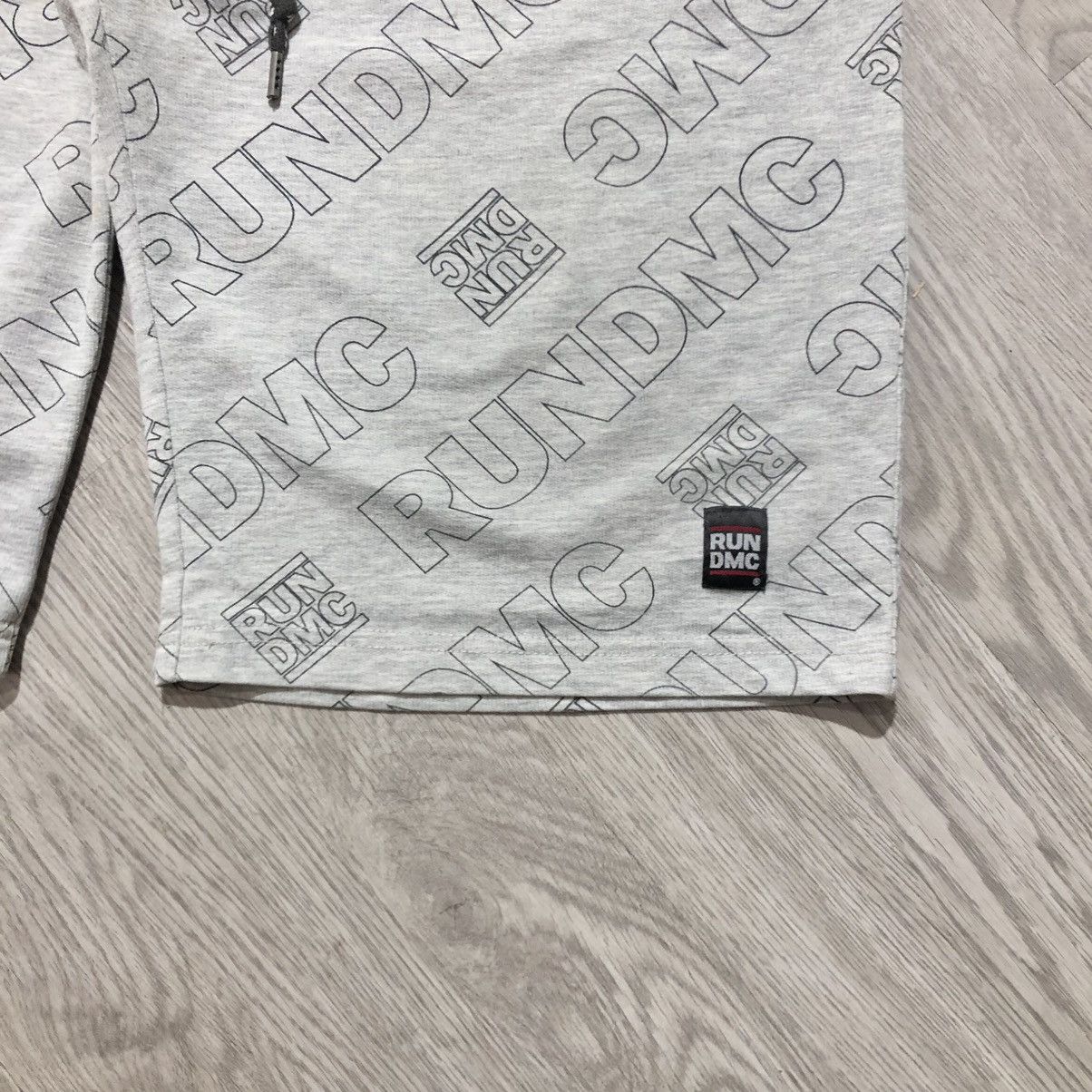 RUN DMC 2000s Run Dmc Fullprint Logo Shortpants Grey Y2k Streetwear Size US 31 - 3 Thumbnail