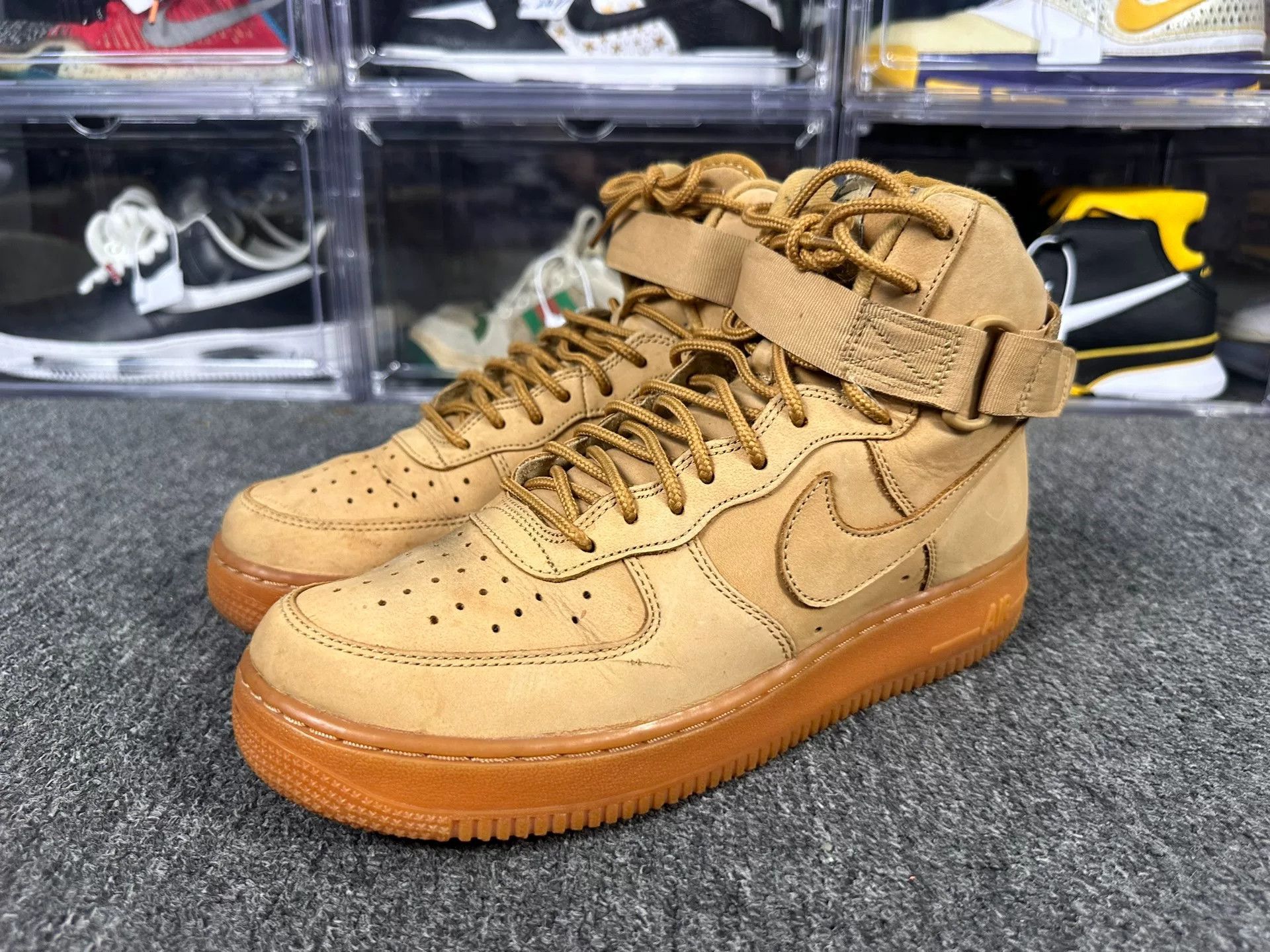 Nike Nike Hitop Sneakers 9 Men Size US 9 / EU 42 - 1 Thumbnail
