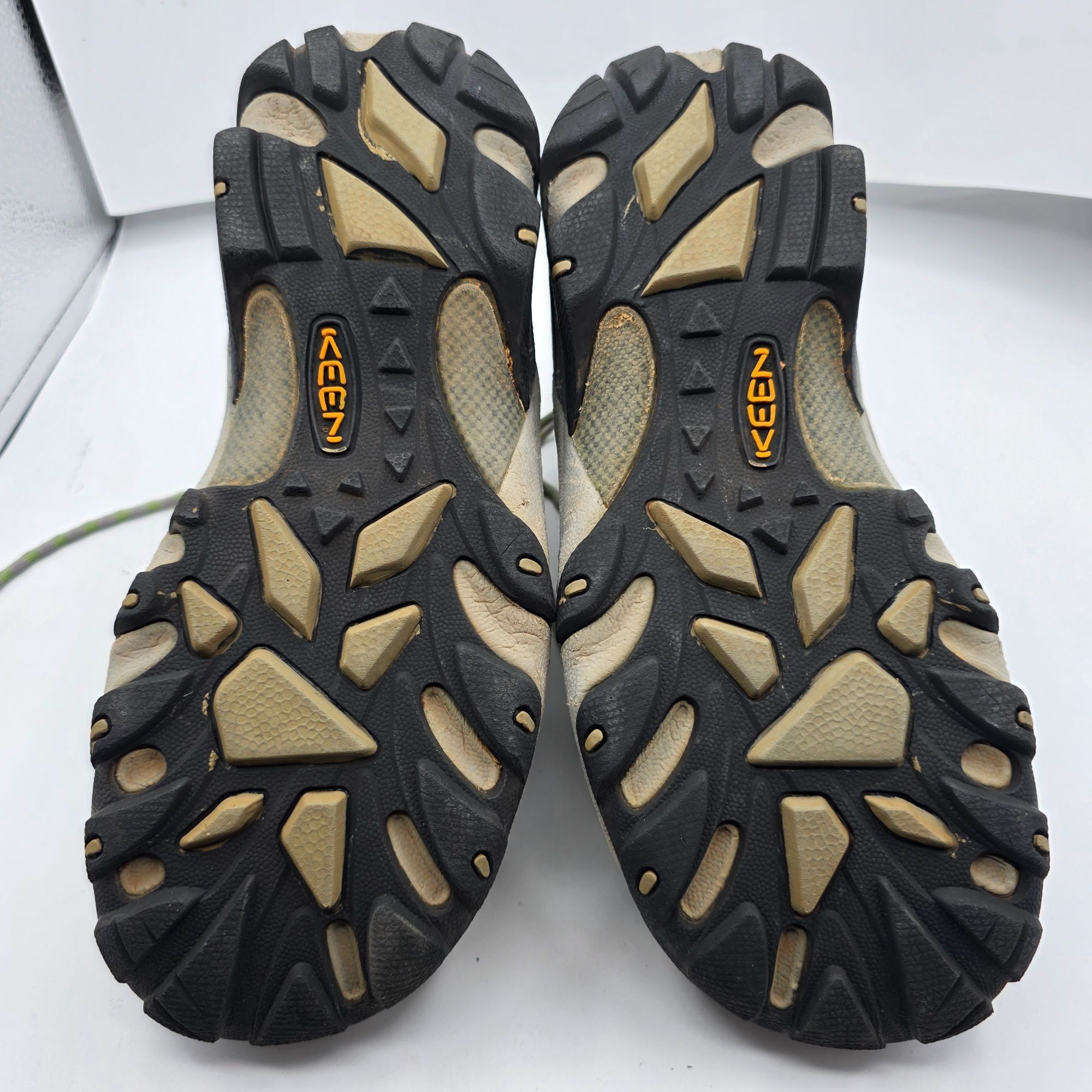 KEEN KEEN Targhee II Mid Womens Size 9 Waterproof Hiking Boots Br Size US 9 / IT 39 - 8 Thumbnail