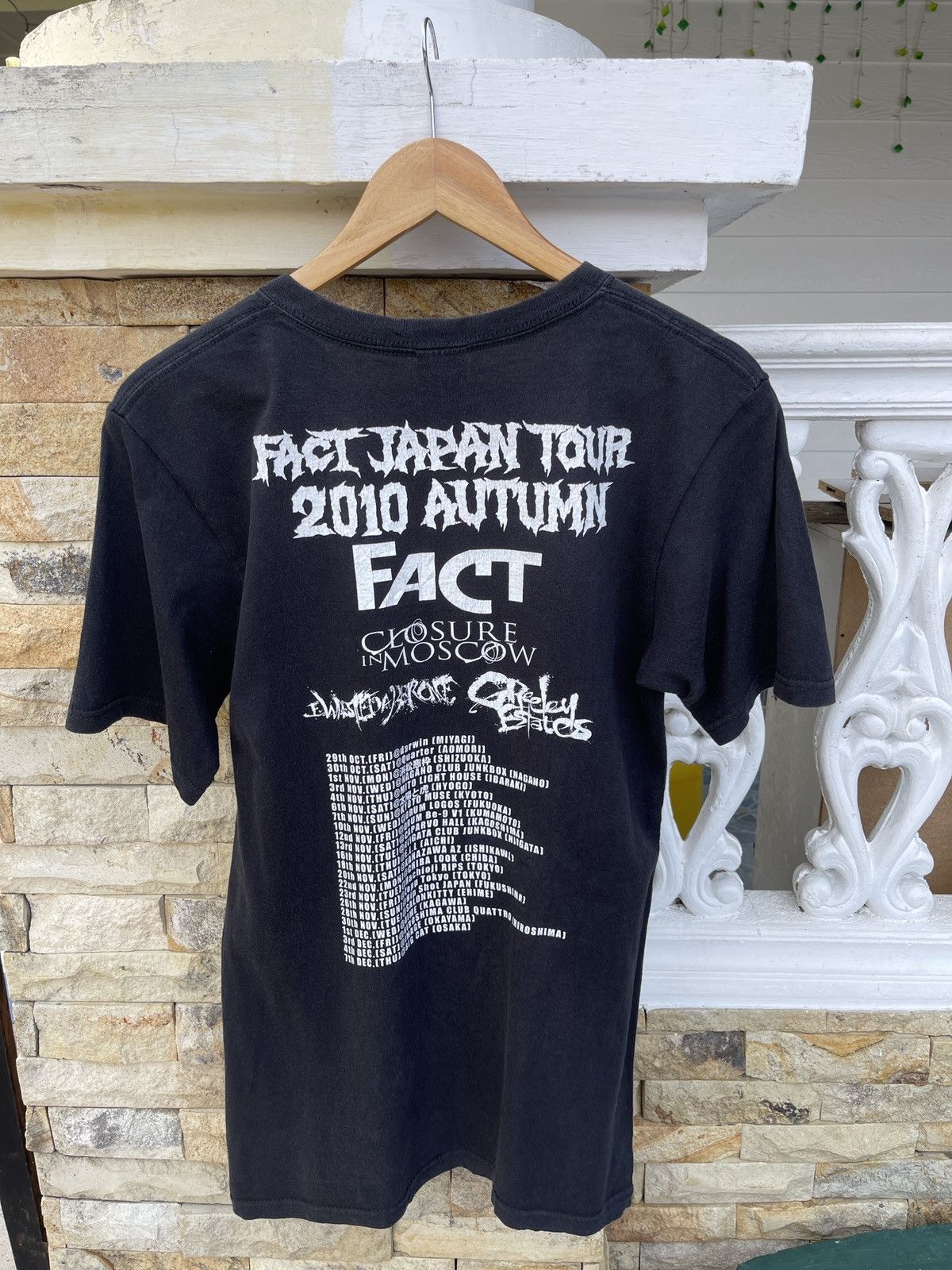 Band Tees Rare🔥Vintage y2k FACT JAPAN TOUR 2010 Autumn Tee Size US S / EU 44-46 / 1 - 2 Thumbnail