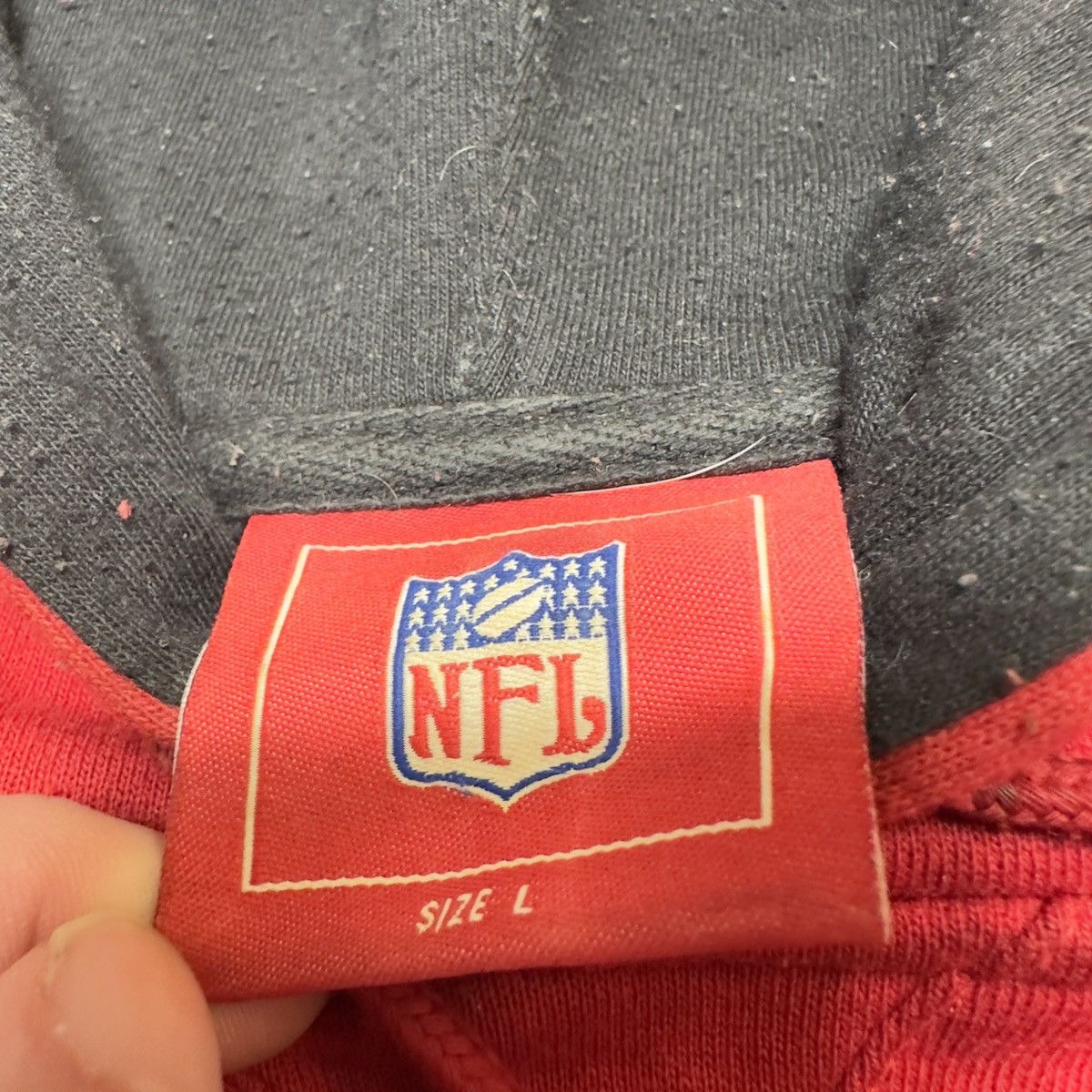 NFL × Vintage Vintage Tampa Bay Buccaneers hoodie Size US L / EU 52-54 / 3 - 5 Thumbnail