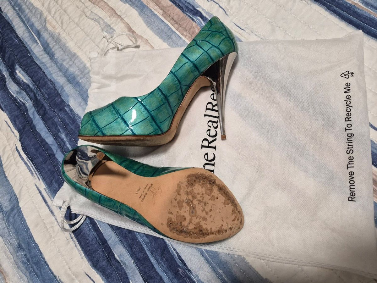 Giuseppe Zanotti Giuseppe Zanotti Green Croc Embossed Peep Toe High Heels Size US 9 / IT 39 - 9 Thumbnail